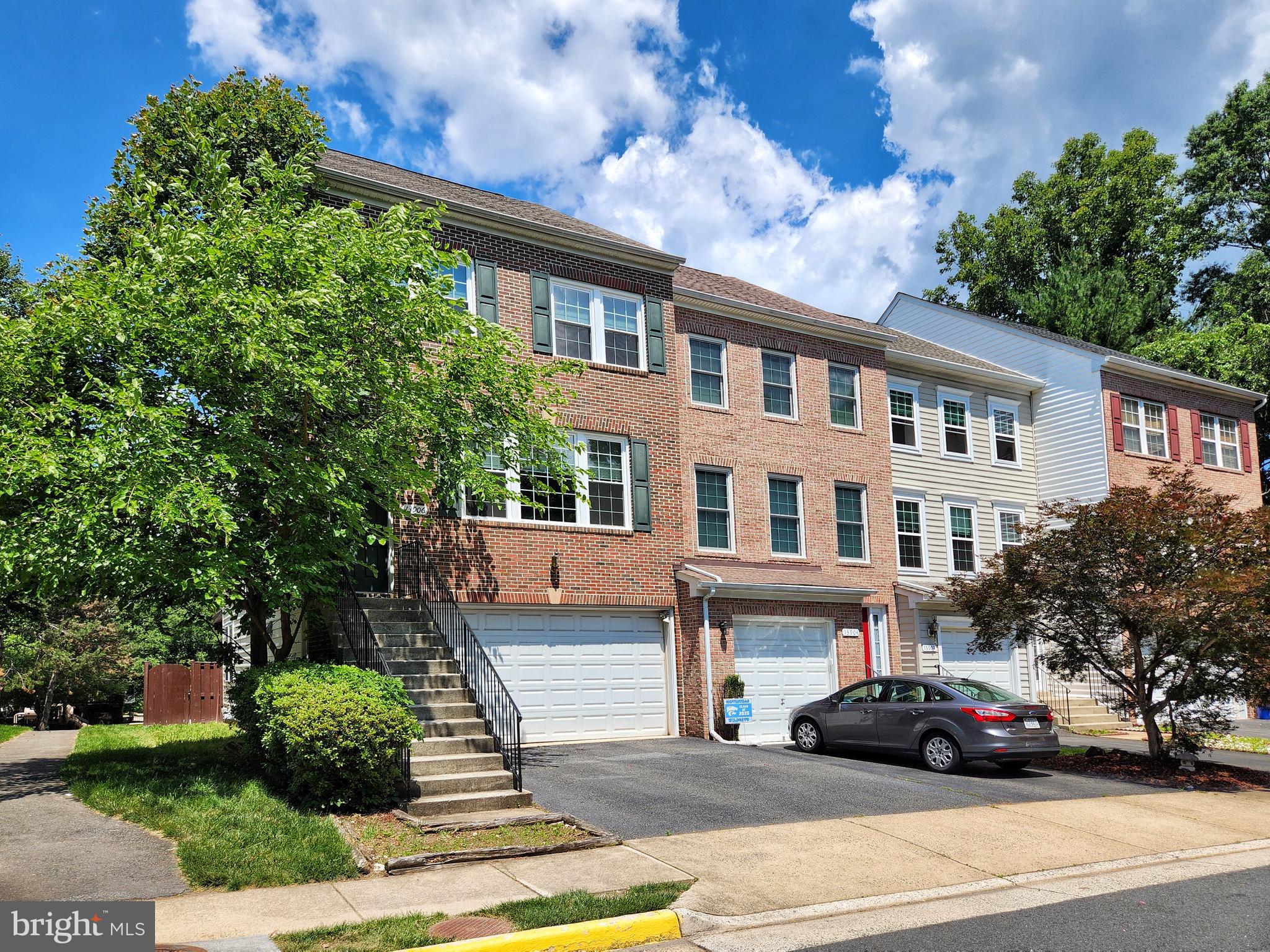 DEERFIELD RIDGE - Residential