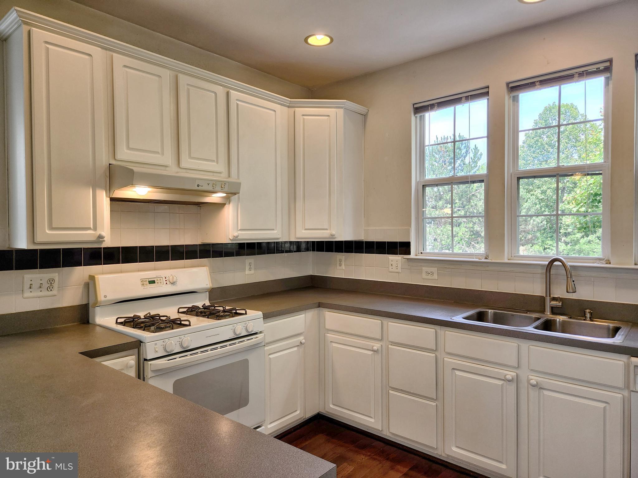 DEERFIELD RIDGE - Residential