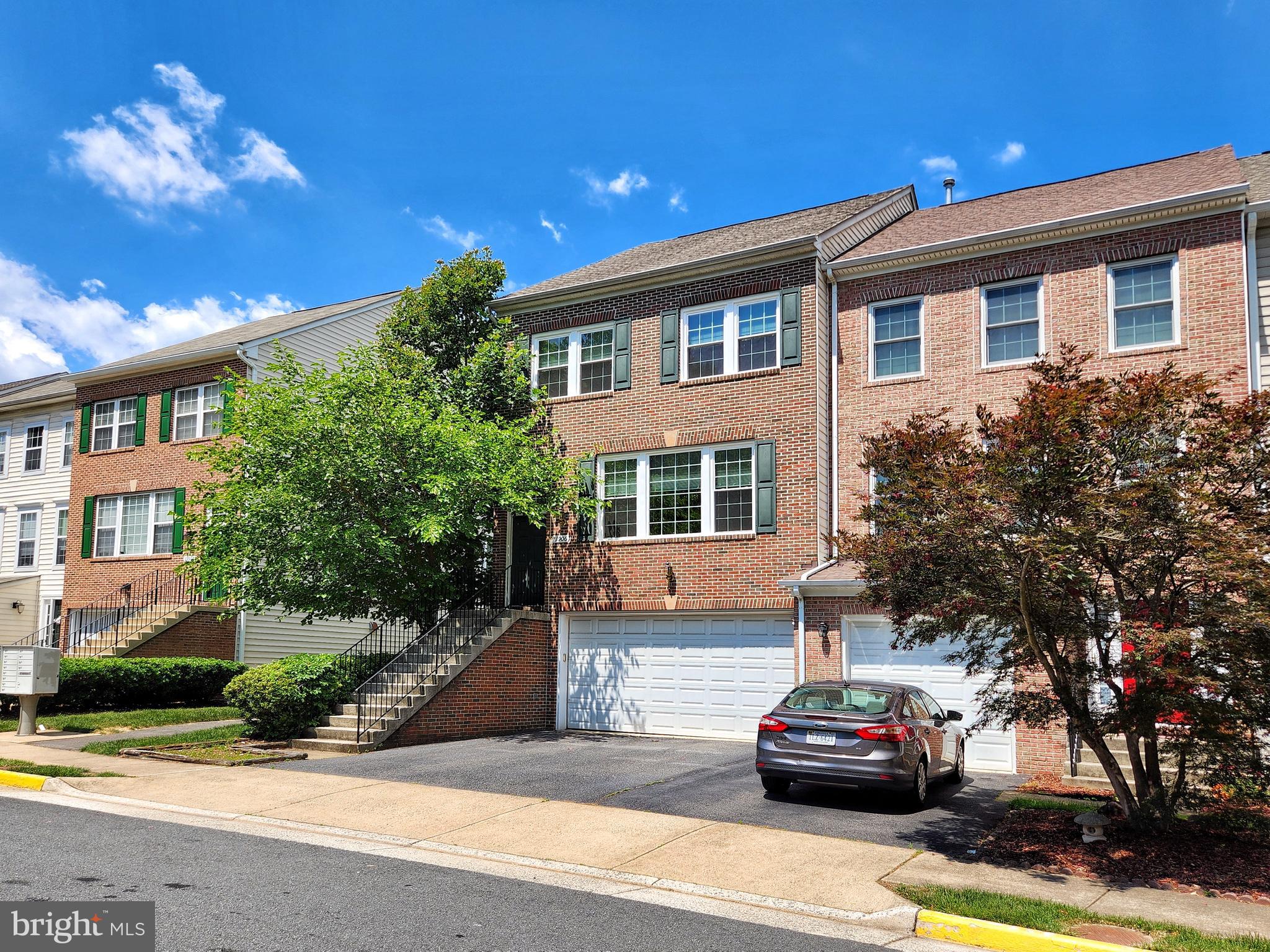 DEERFIELD RIDGE - Residential