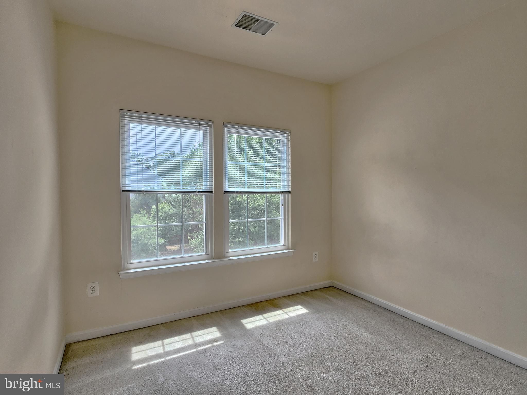 DEERFIELD RIDGE - Residential