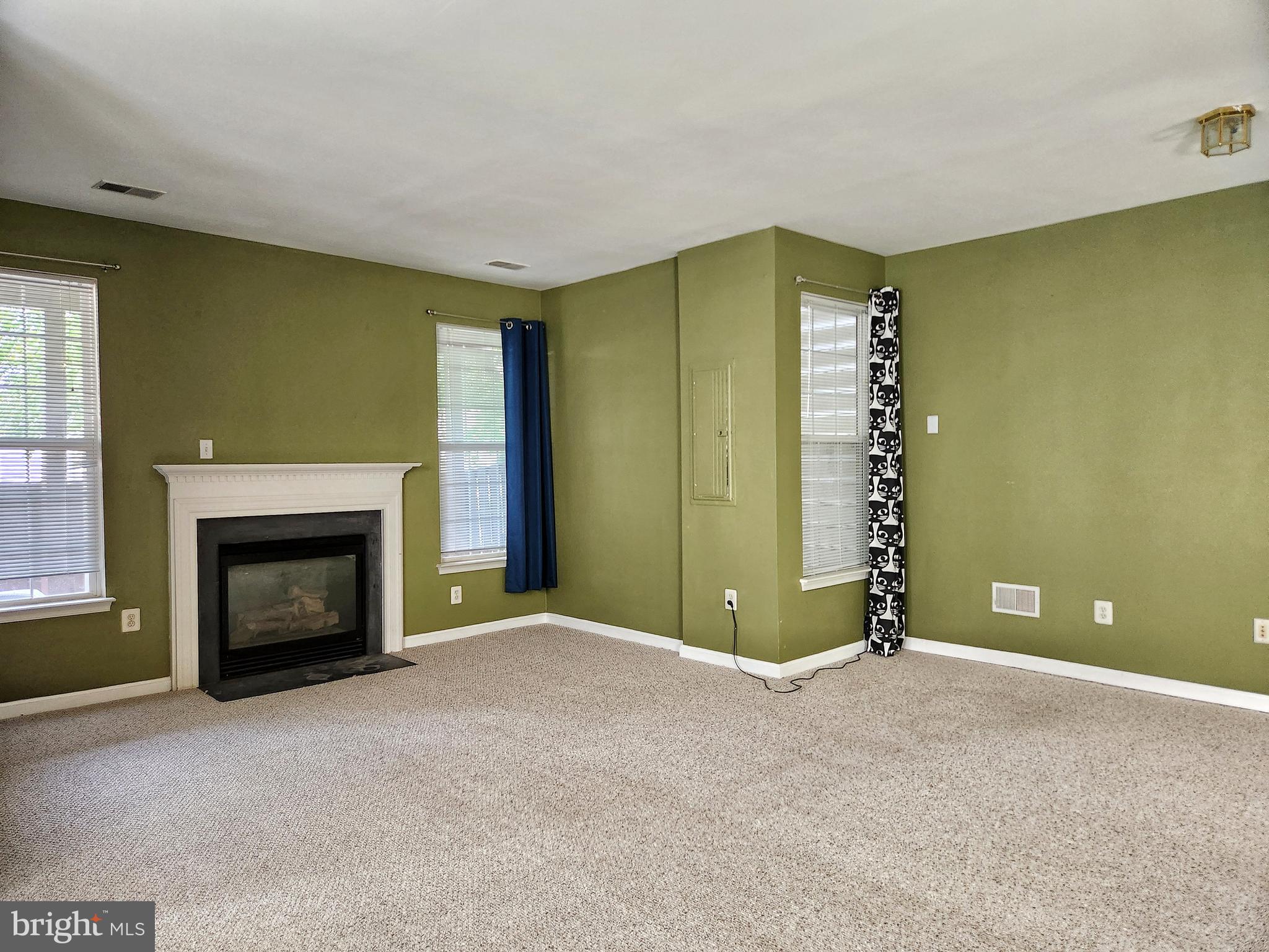 DEERFIELD RIDGE - Residential