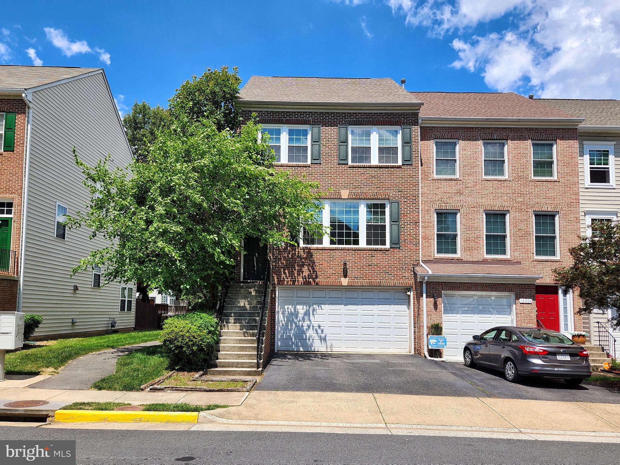 DEERFIELD RIDGE - Residential