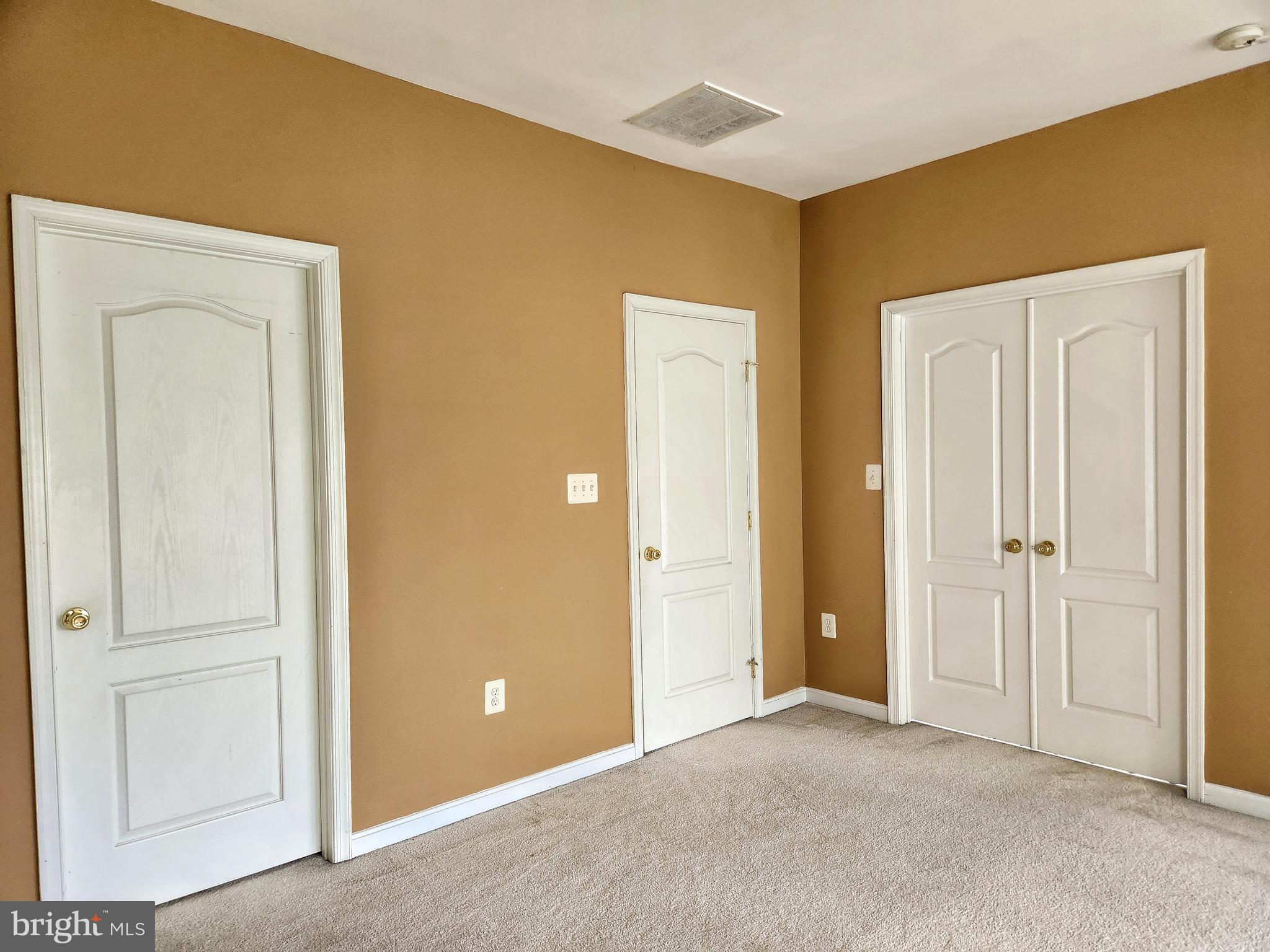 DEERFIELD RIDGE - Residential