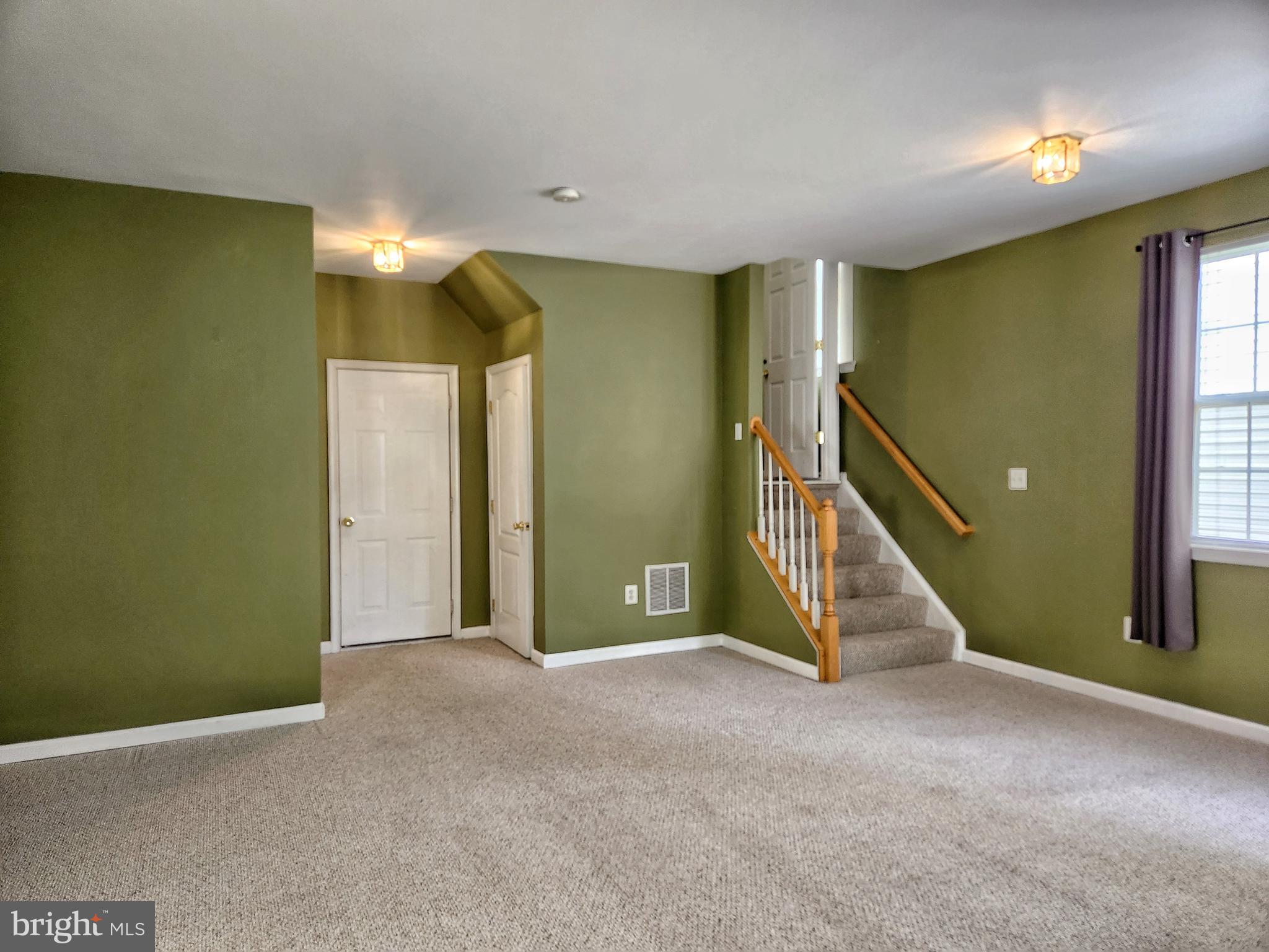 DEERFIELD RIDGE - Residential