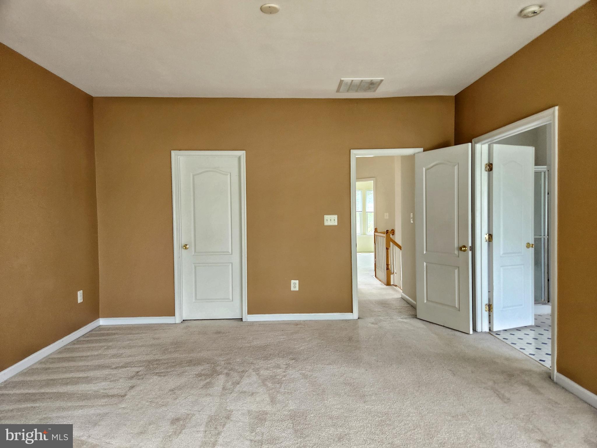 DEERFIELD RIDGE - Residential