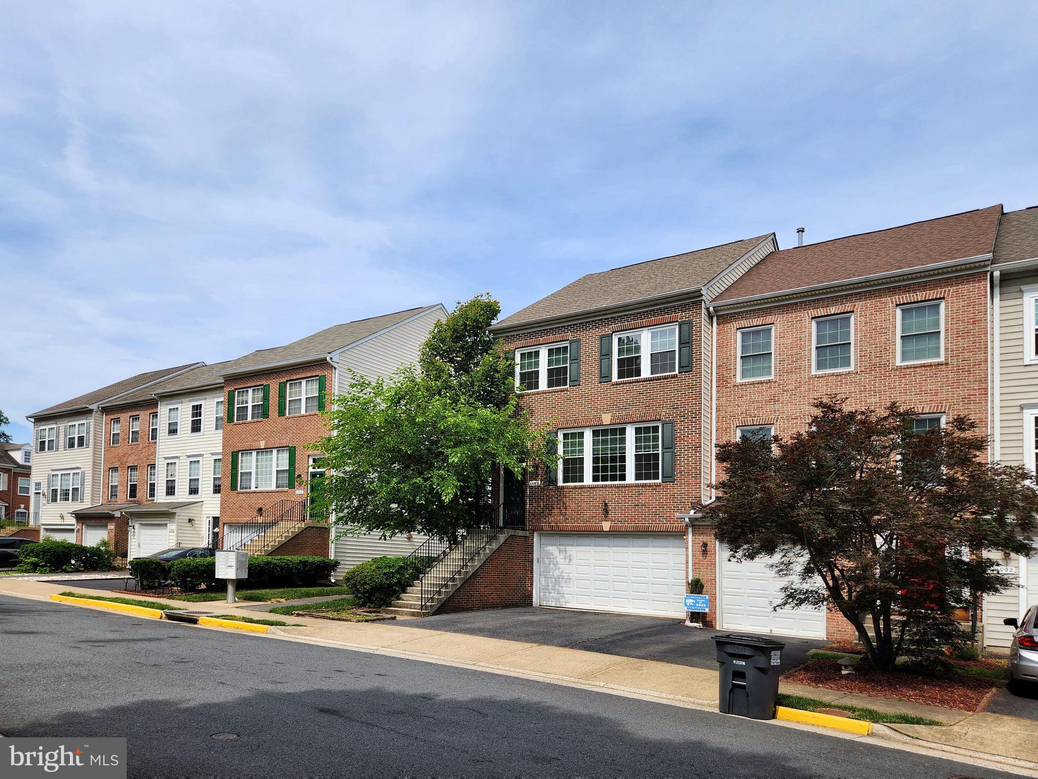 DEERFIELD RIDGE - Residential