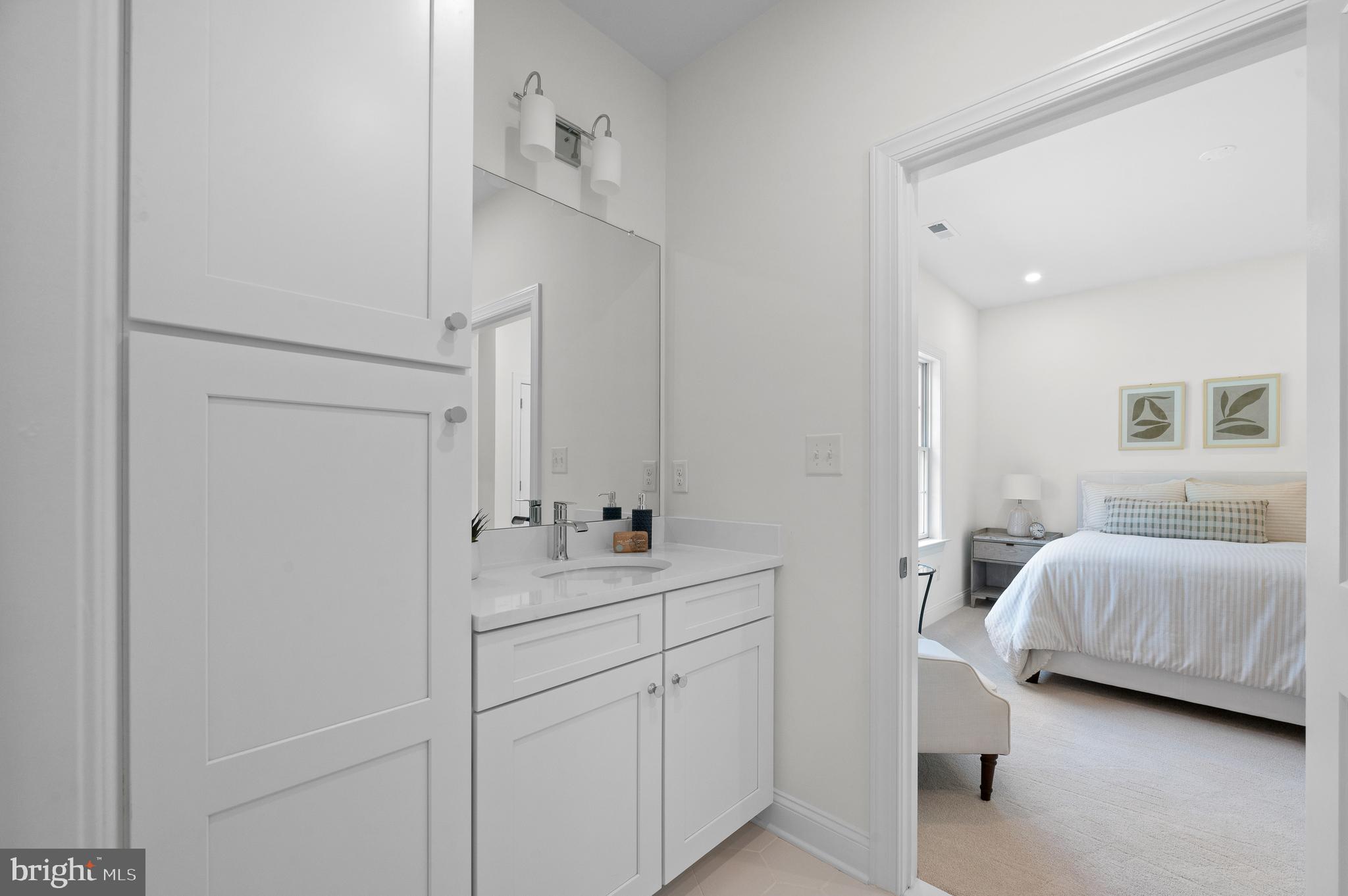VILLAGE OF FOUR SEASONS - Residential