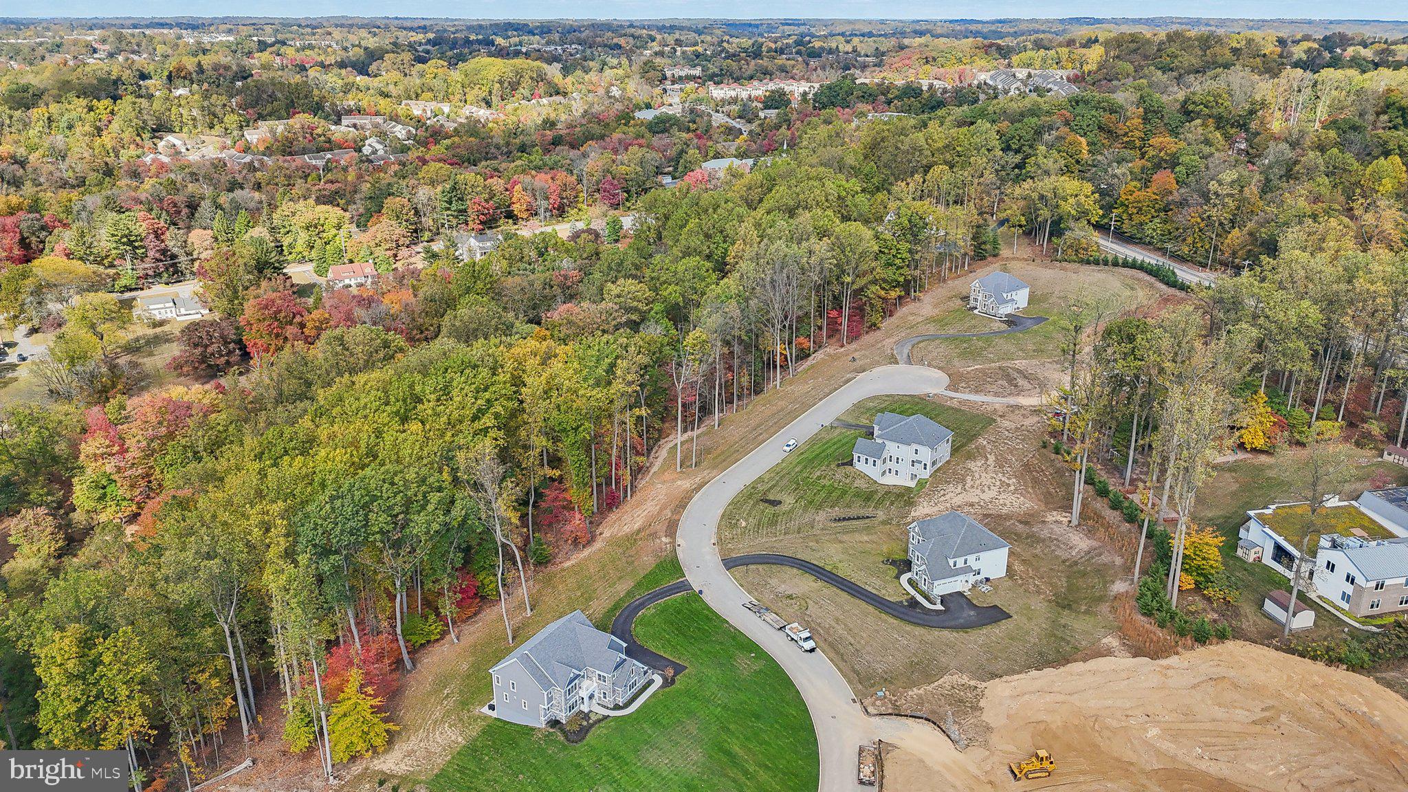 VILLAGE OF FOUR SEASONS - Residential