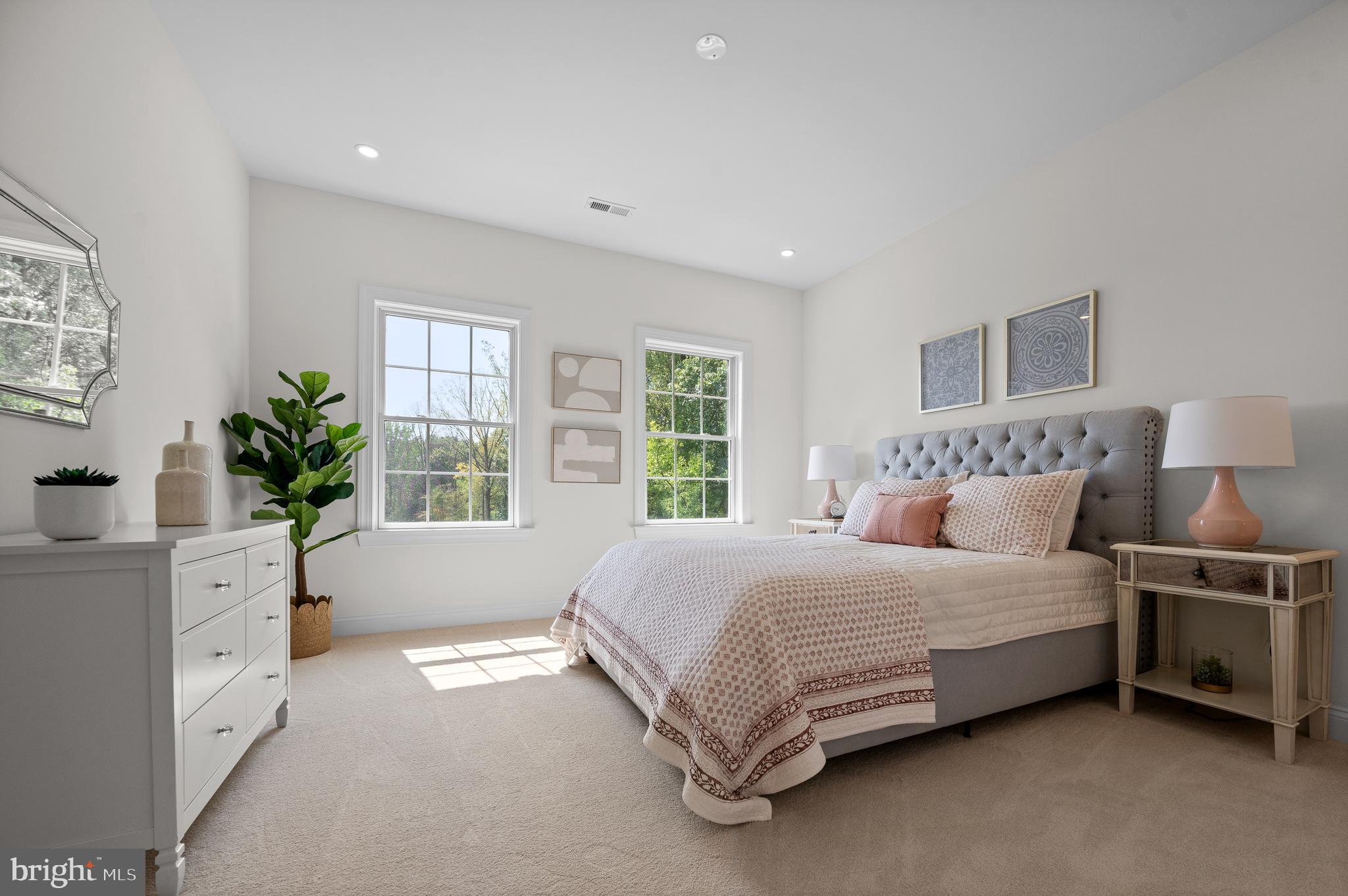 VILLAGE OF FOUR SEASONS - Residential