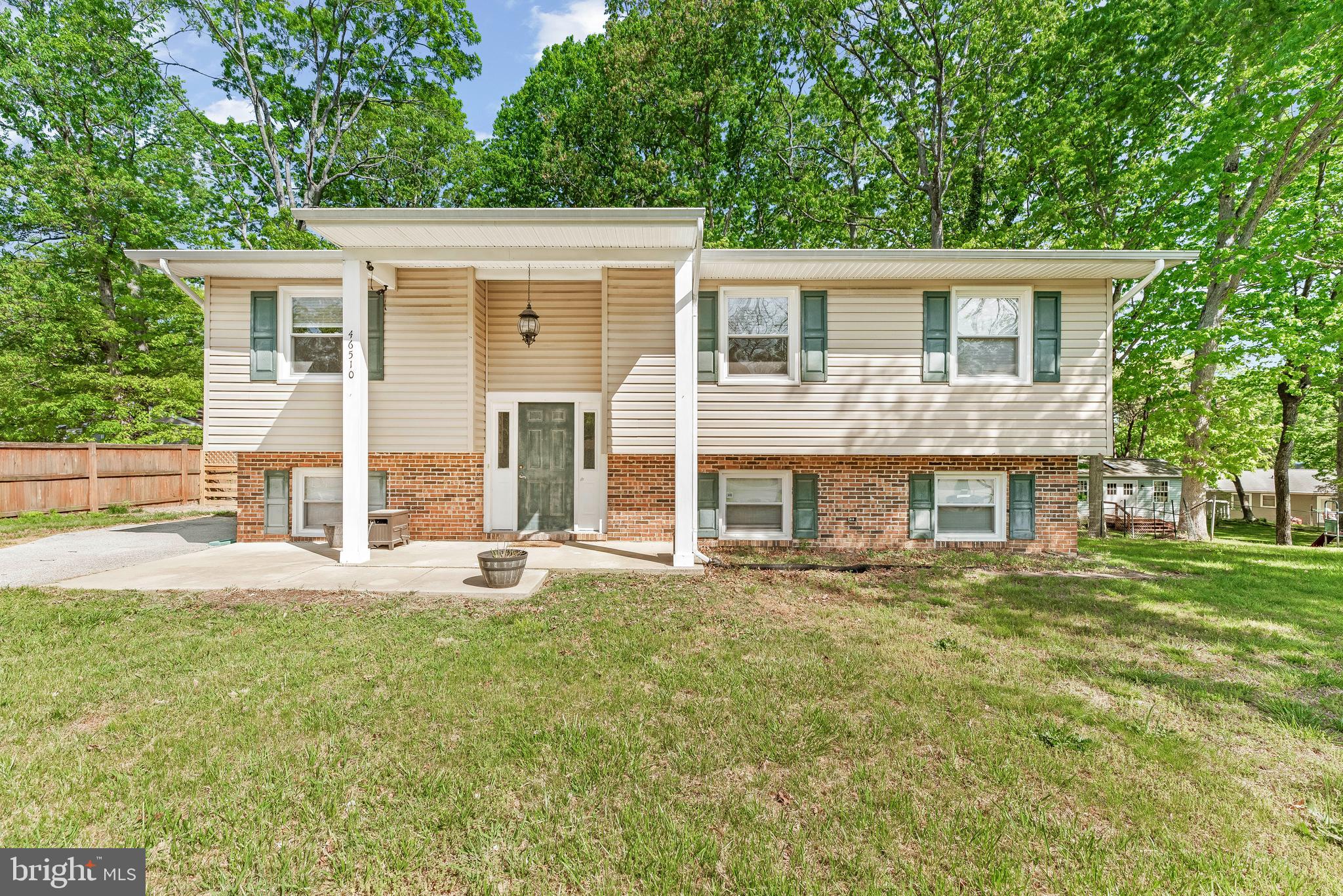 SPRING VALLEY - Residential