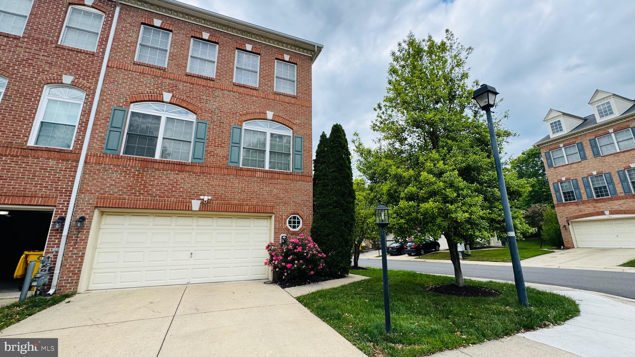CROFTON FARMS - Residential Lease
