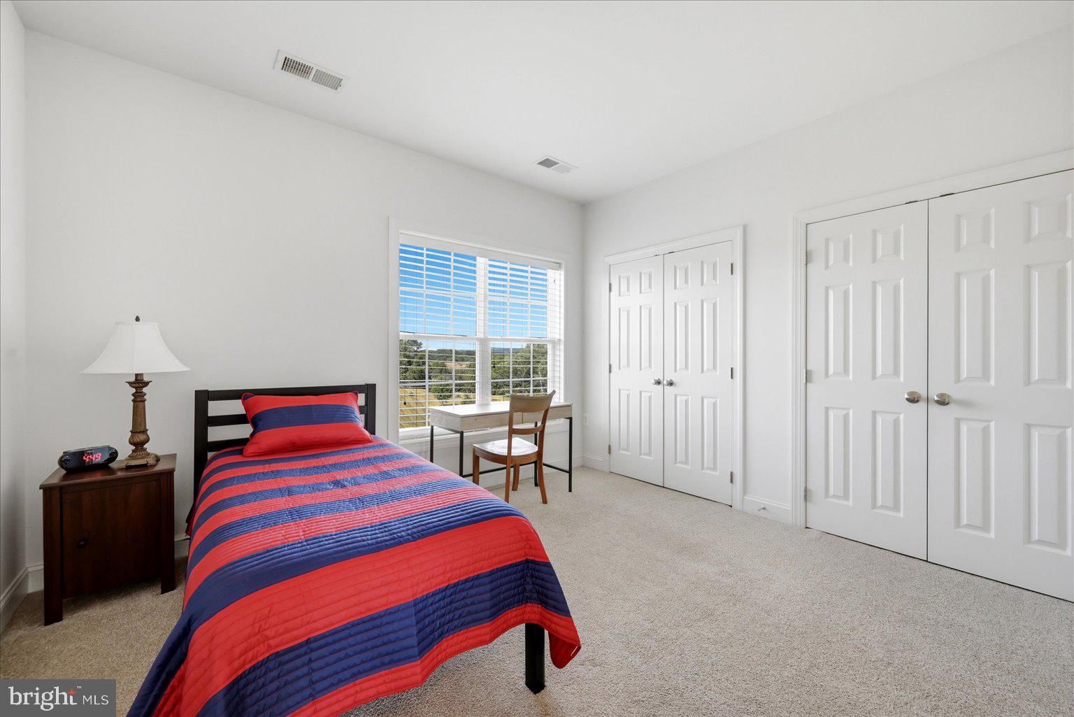 HEATHER KNOLLS - Residential