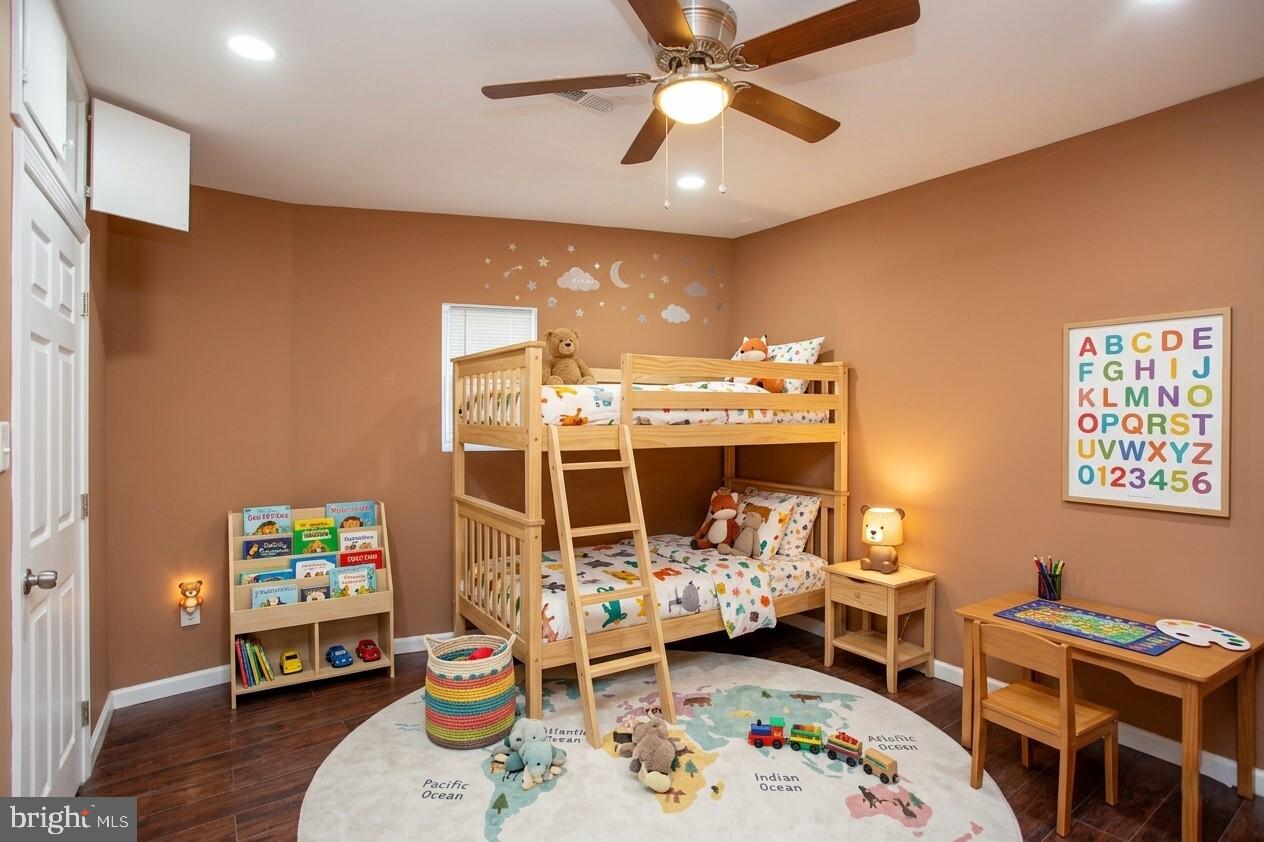 PARKSIDE - Residential