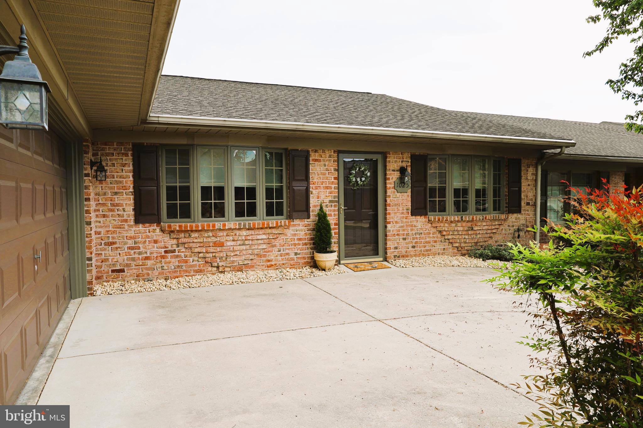 WEST IRVIN HEIGHTS - Residential