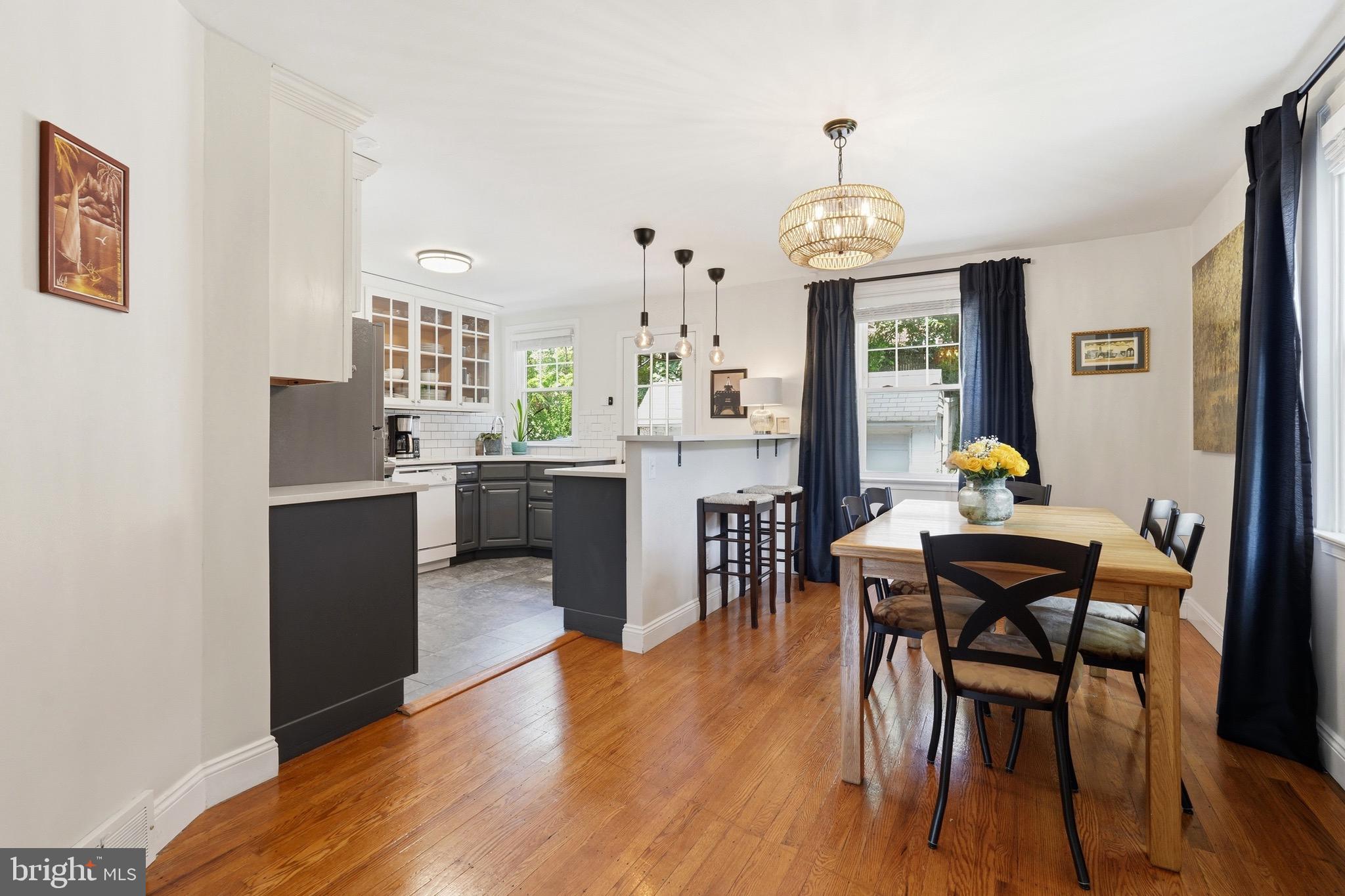 ARDMORE PARK - Residential