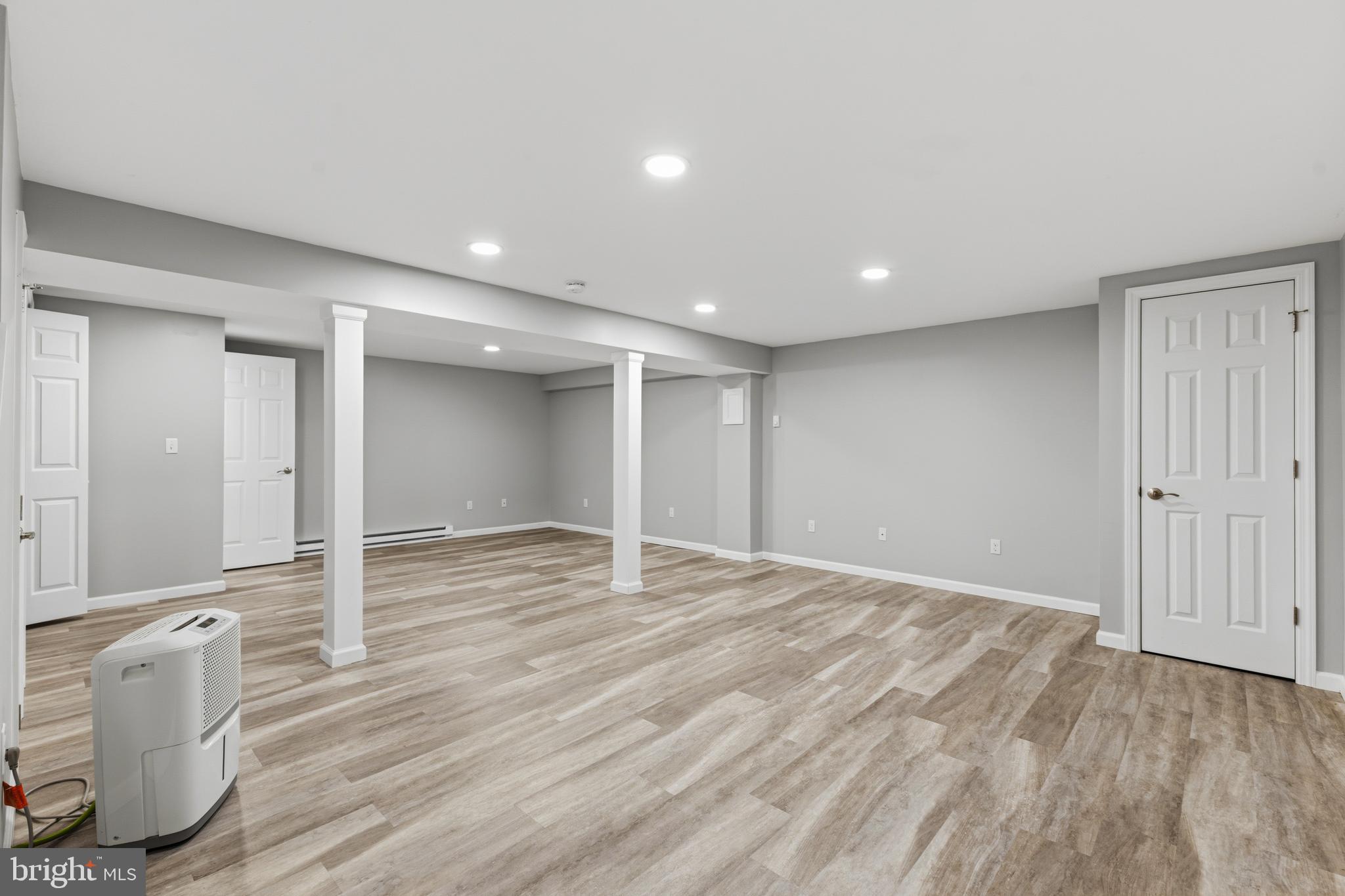 BREEZEWOOD FOREST - Residential