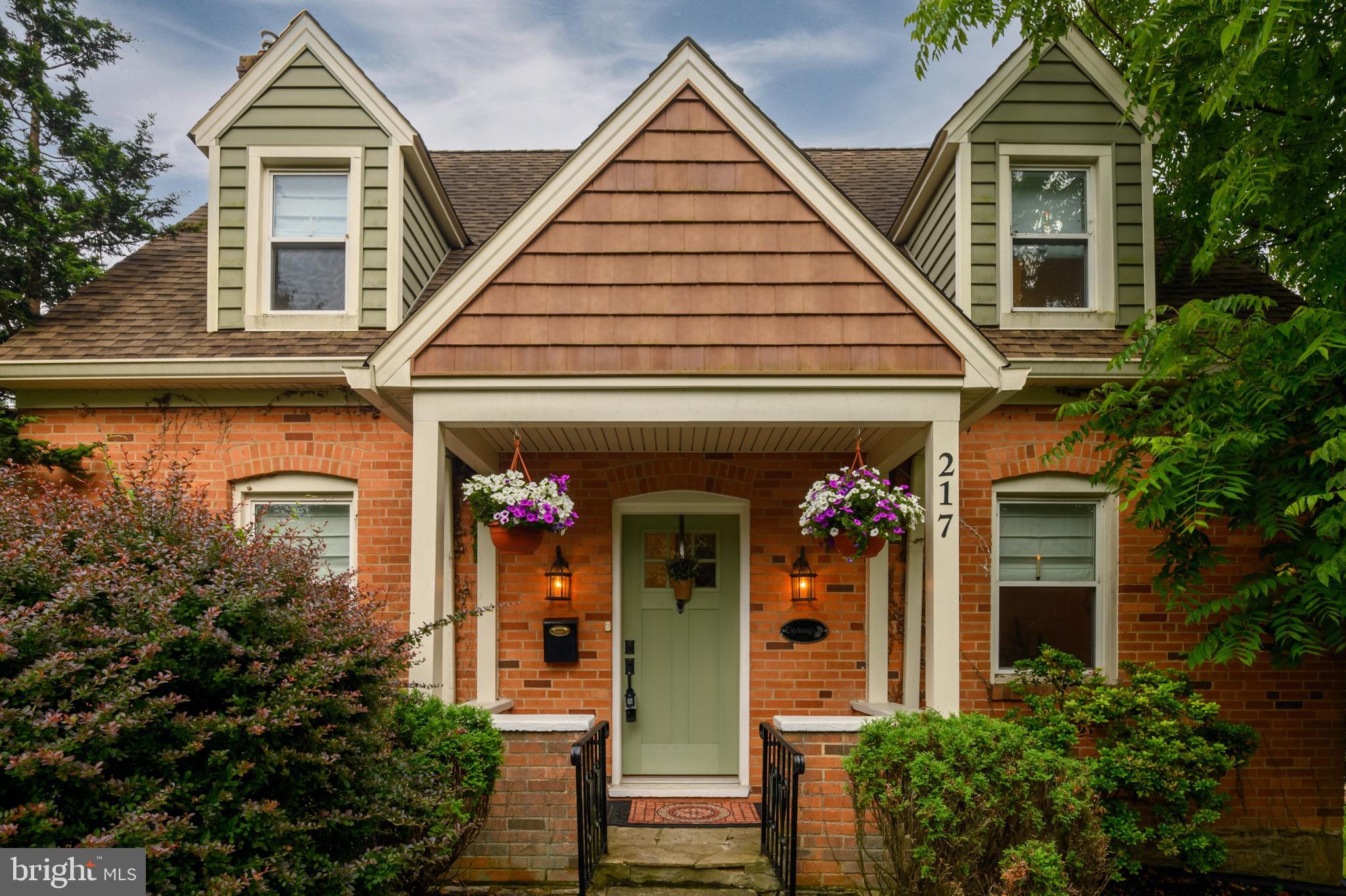 PIKESVILLE - Residential