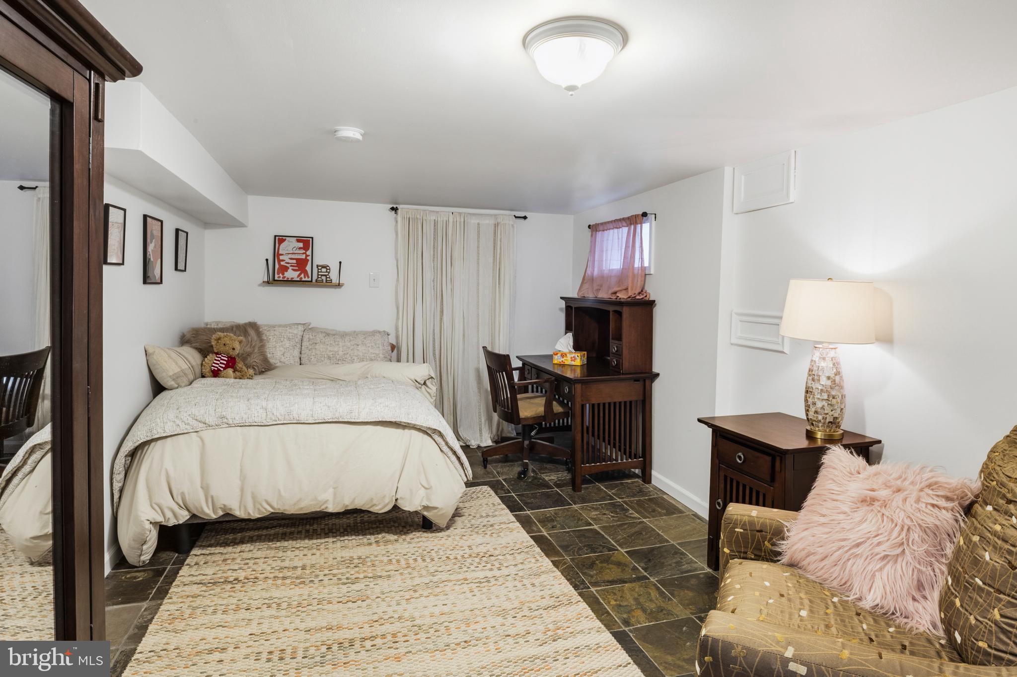 PIKESVILLE - Residential