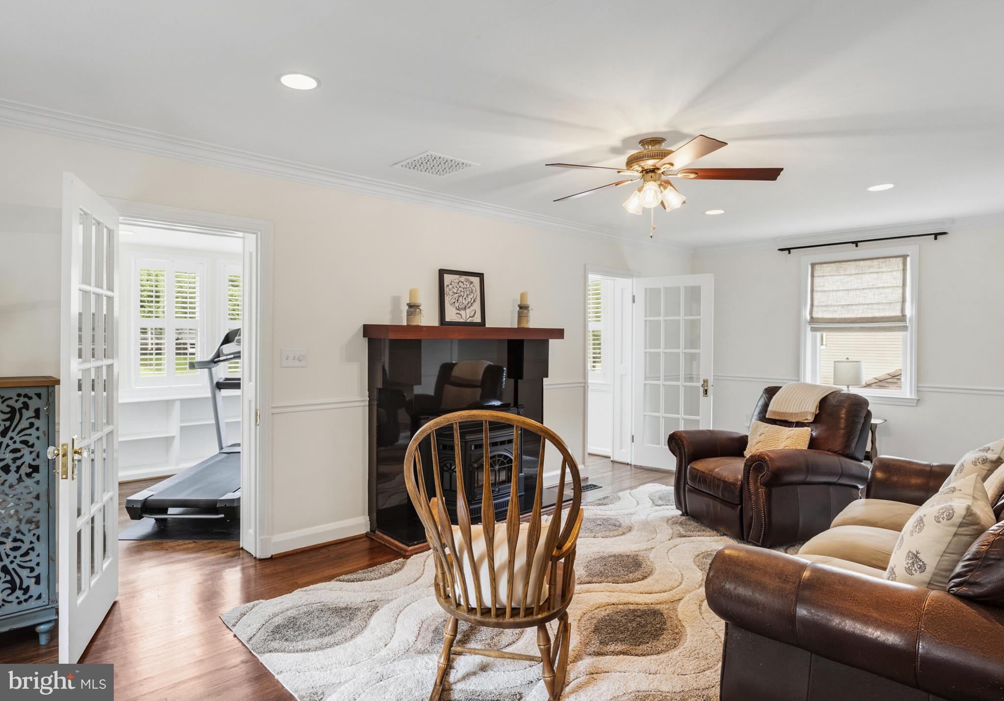 PIKESVILLE - Residential