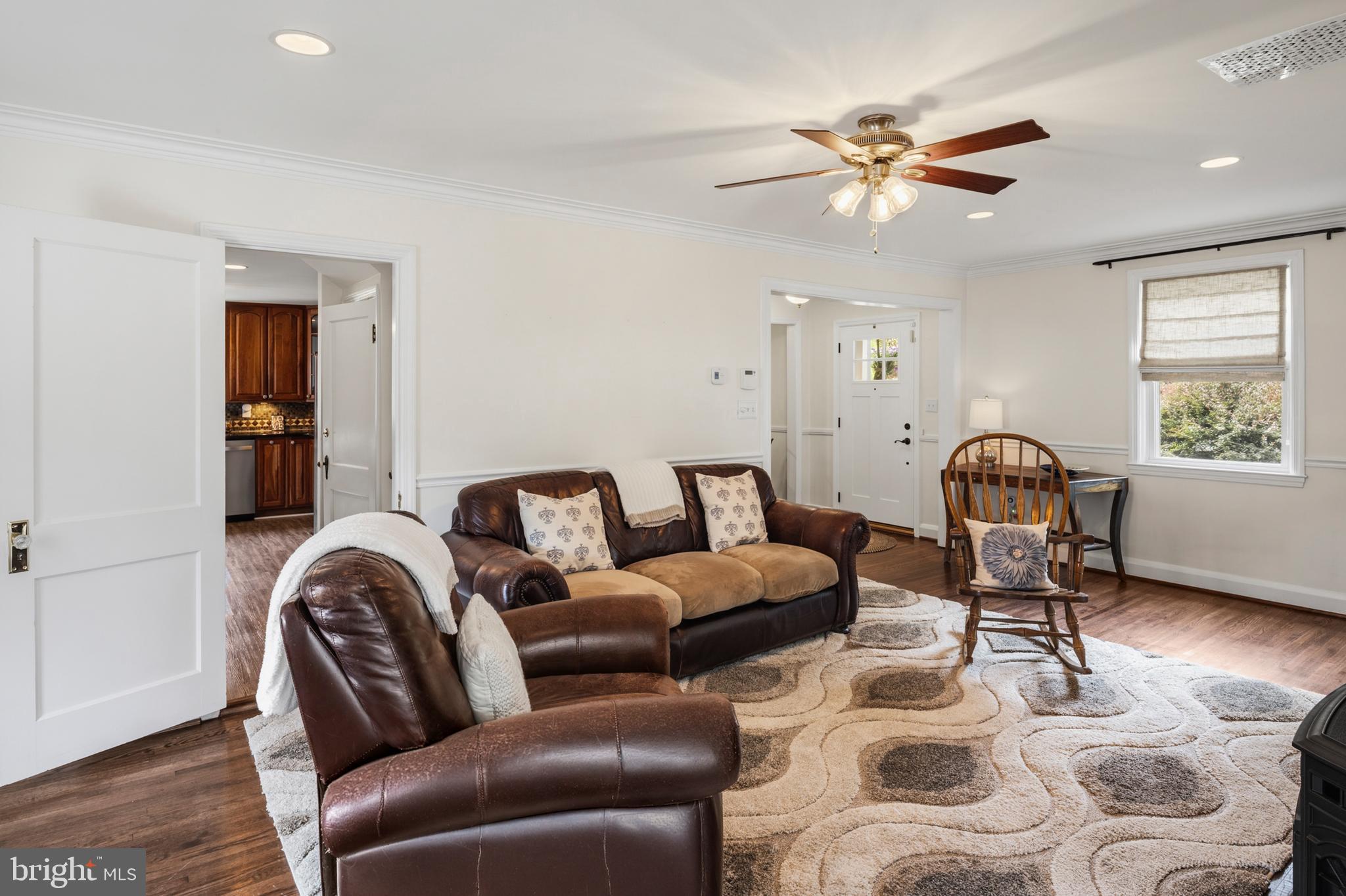 PIKESVILLE - Residential