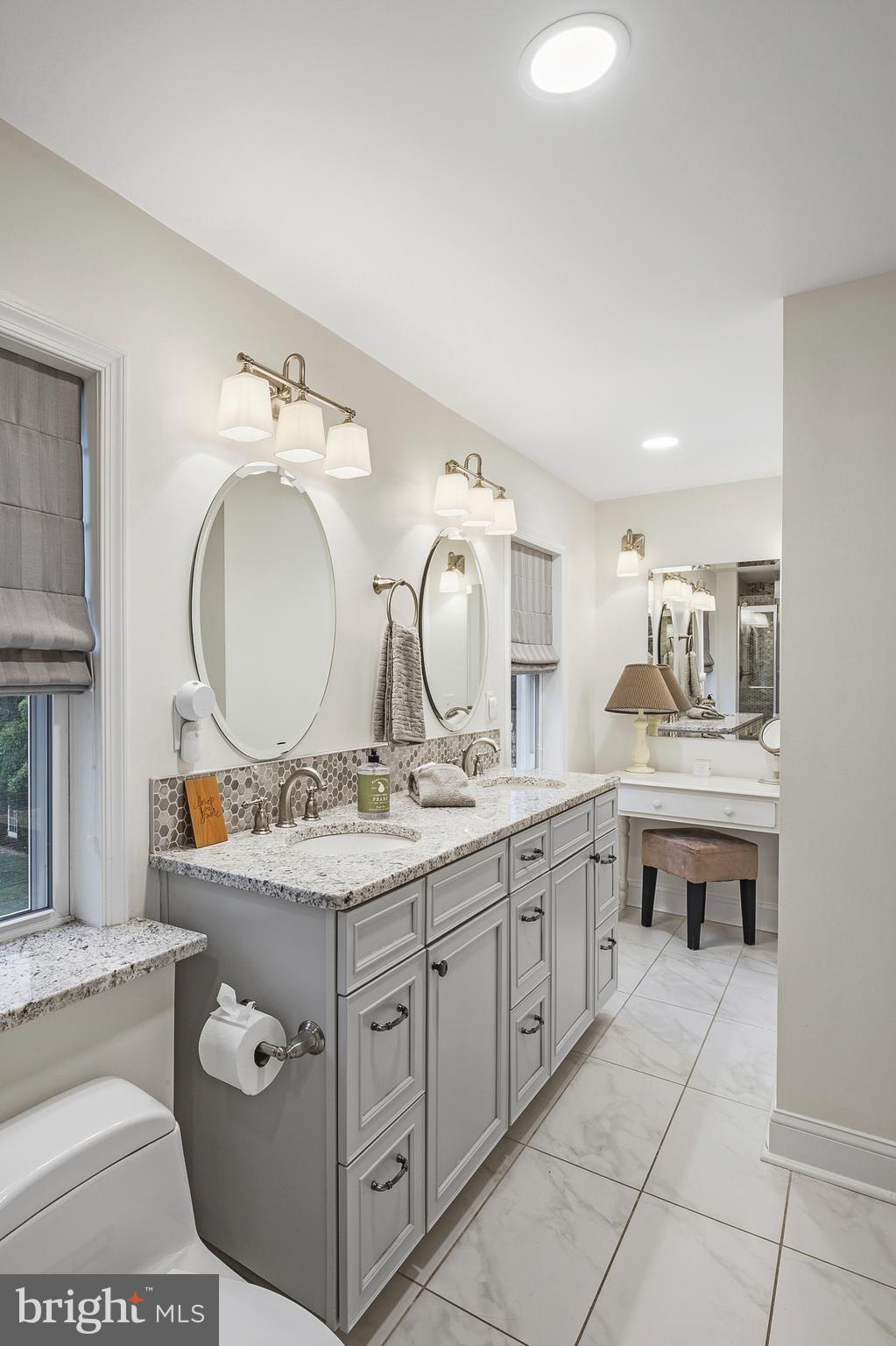 PIKESVILLE - Residential