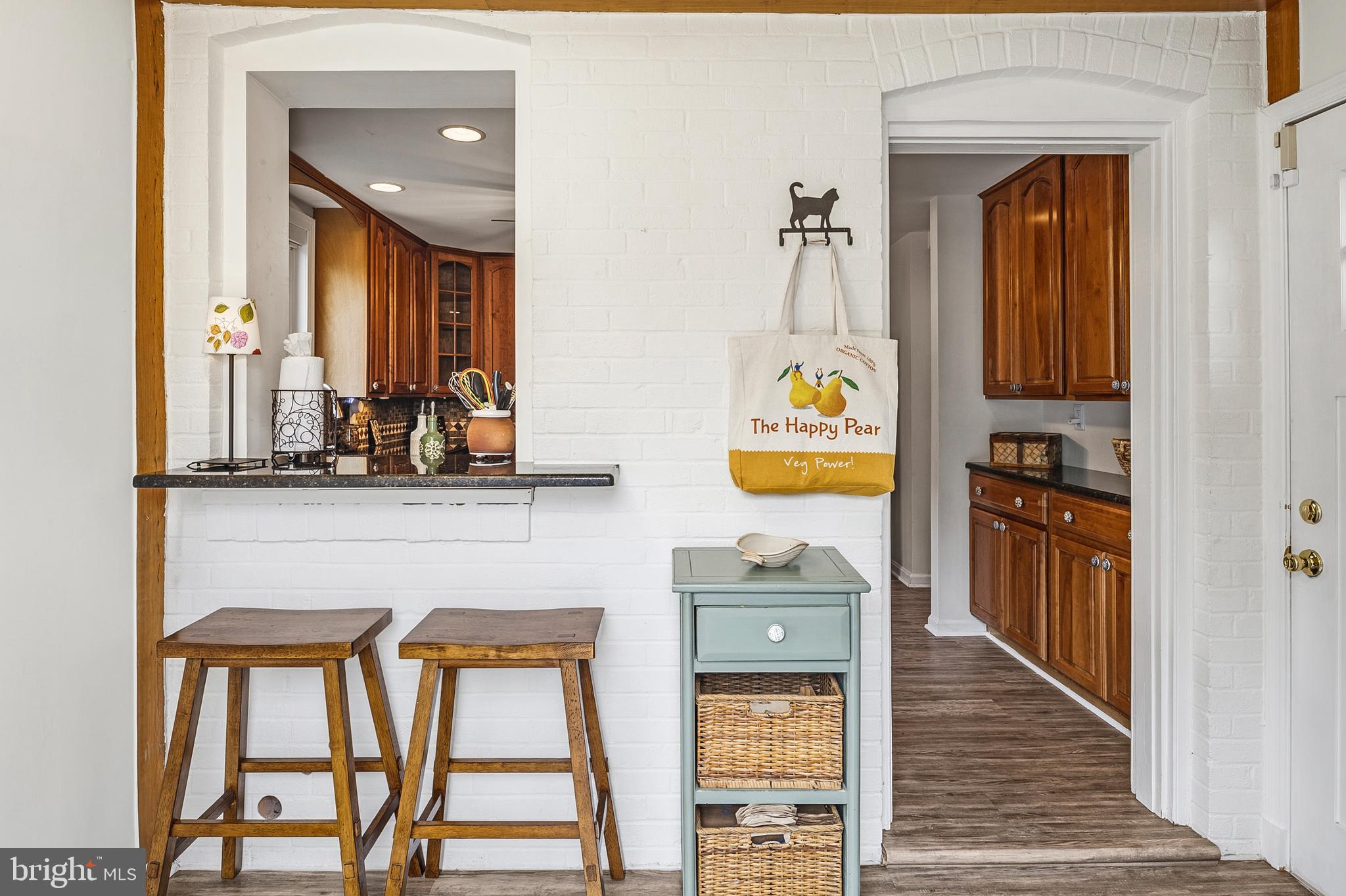 PIKESVILLE - Residential