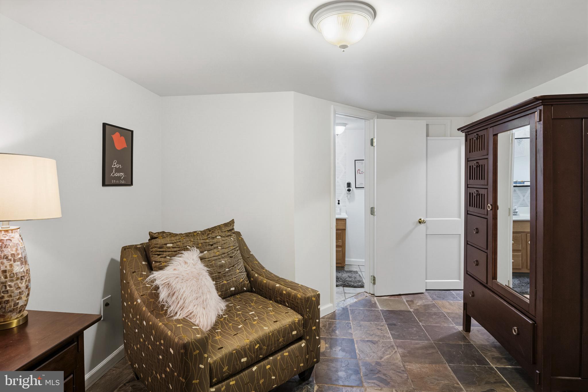 PIKESVILLE - Residential
