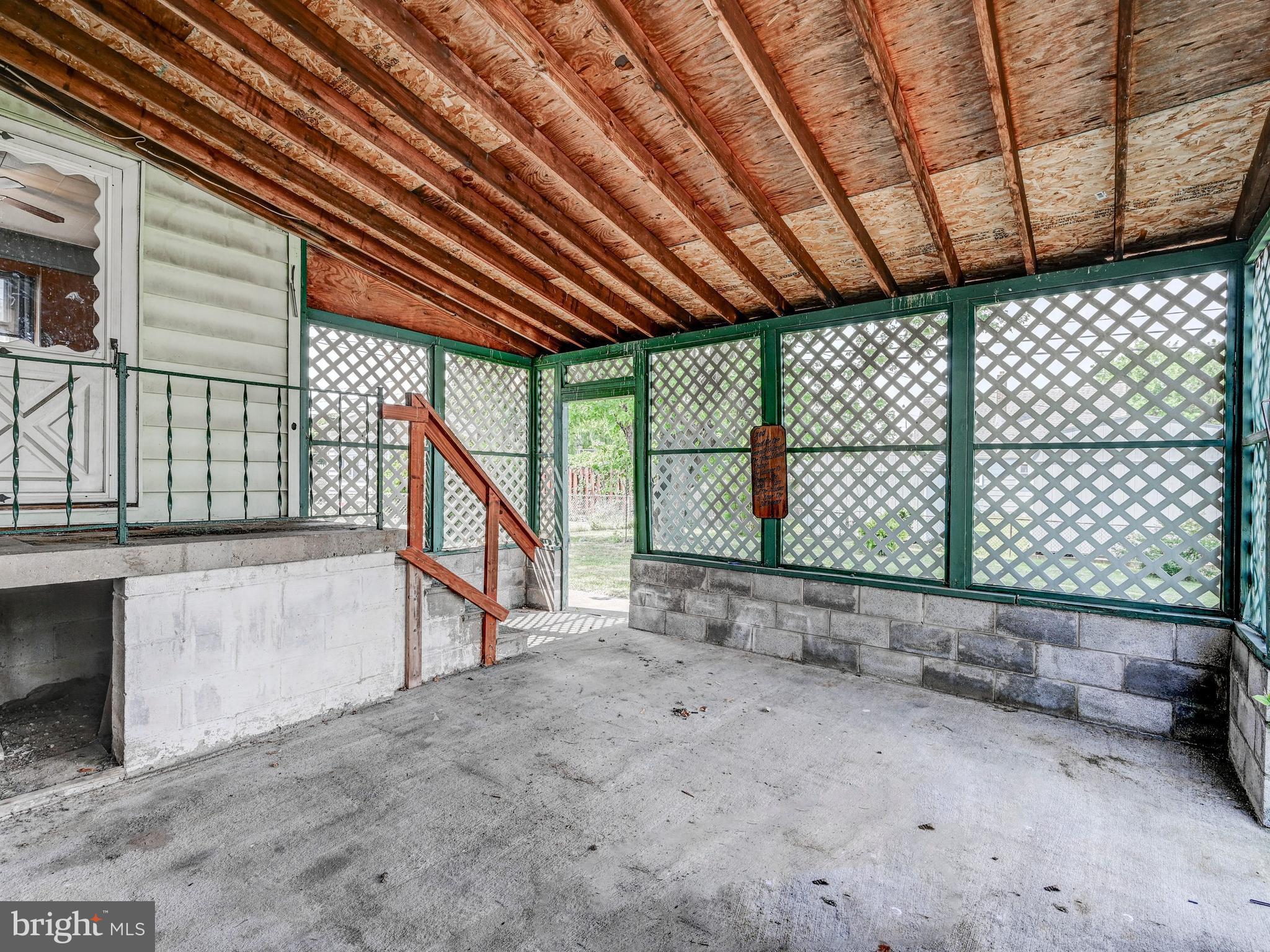 NORWOOD PARK - Residential