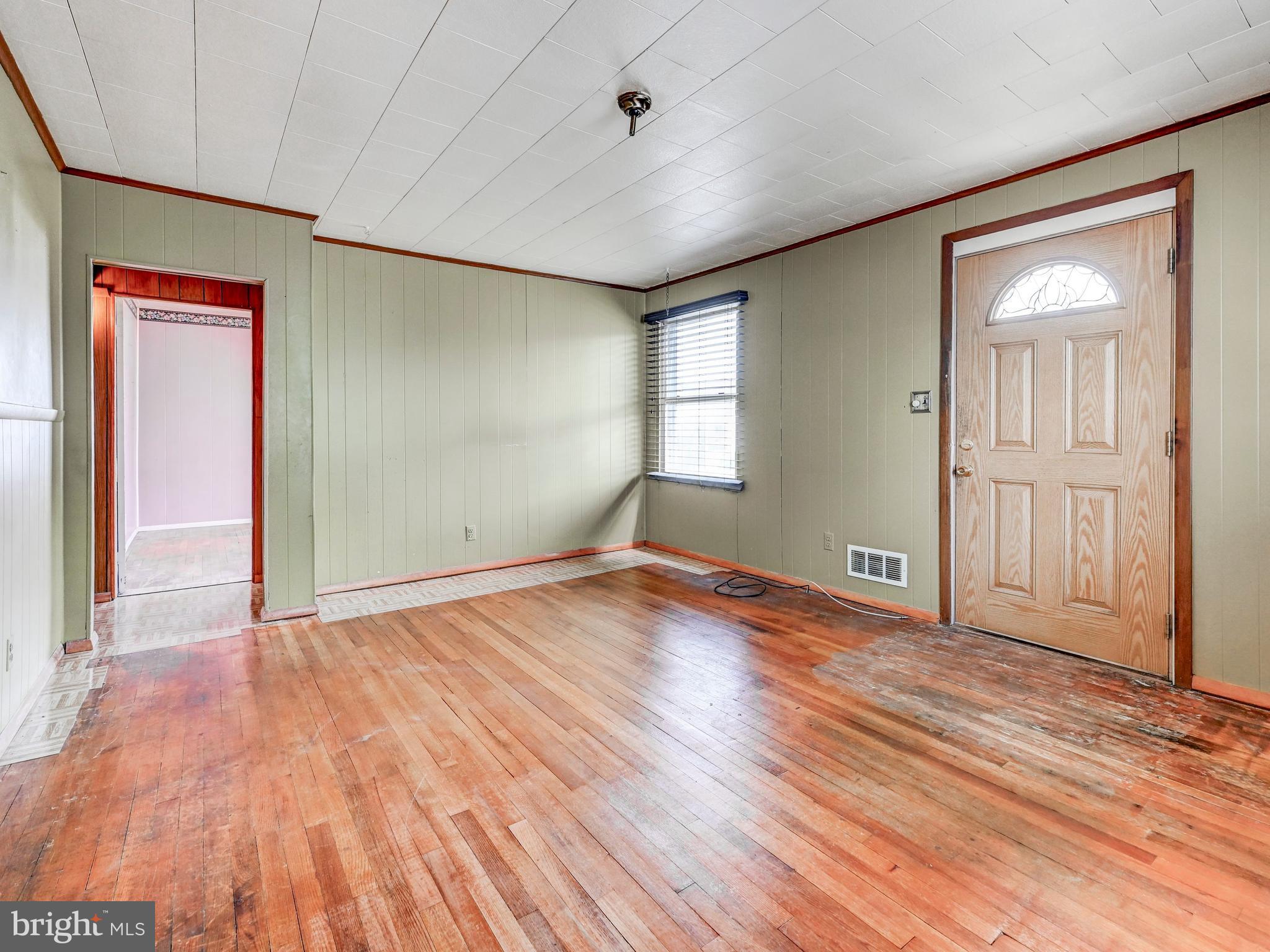 NORWOOD PARK - Residential