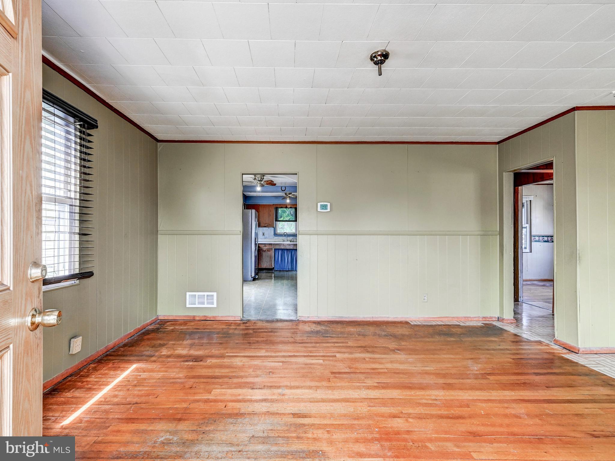 NORWOOD PARK - Residential