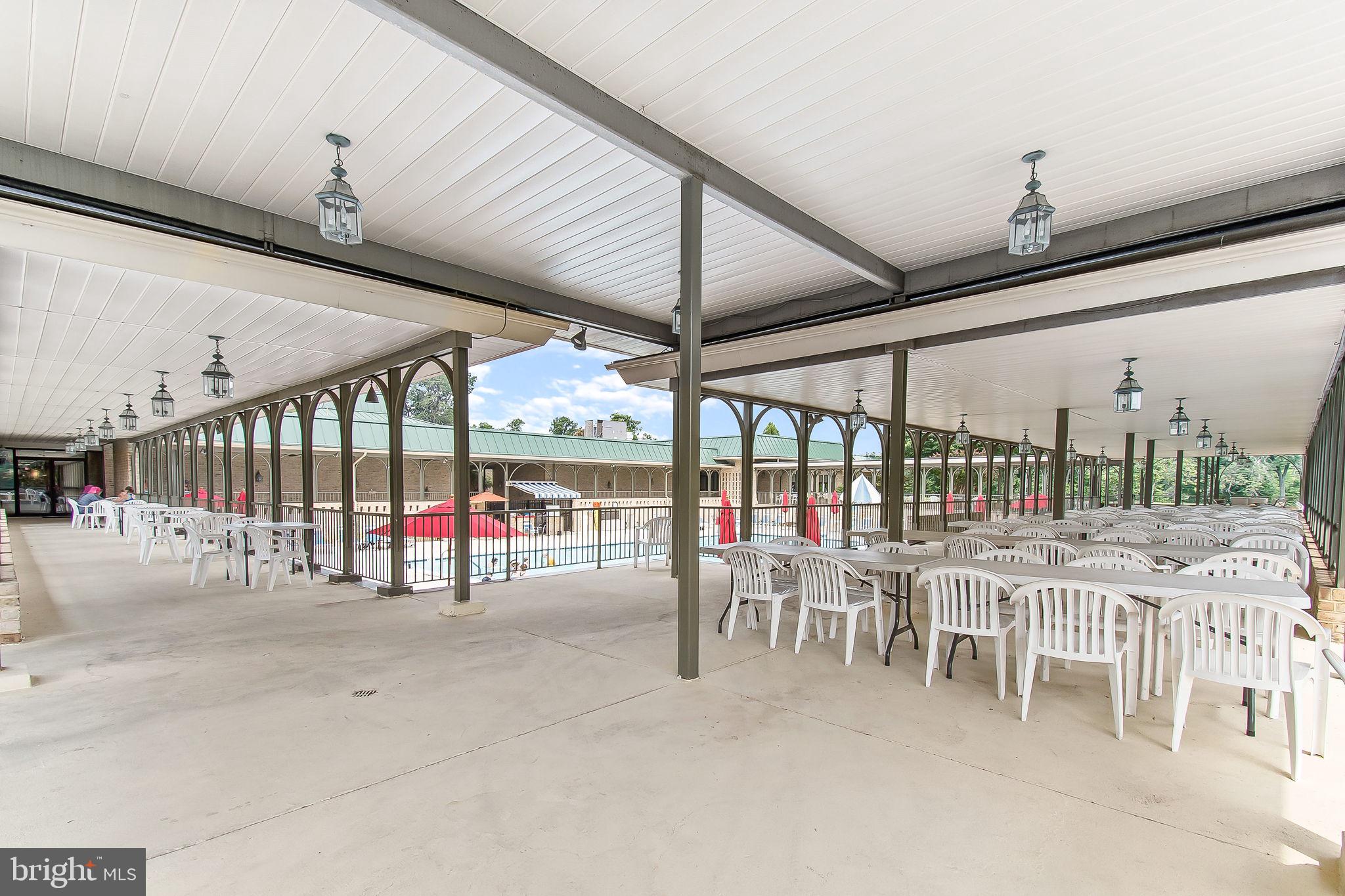 FAIRWAYS SOUTH - Residential