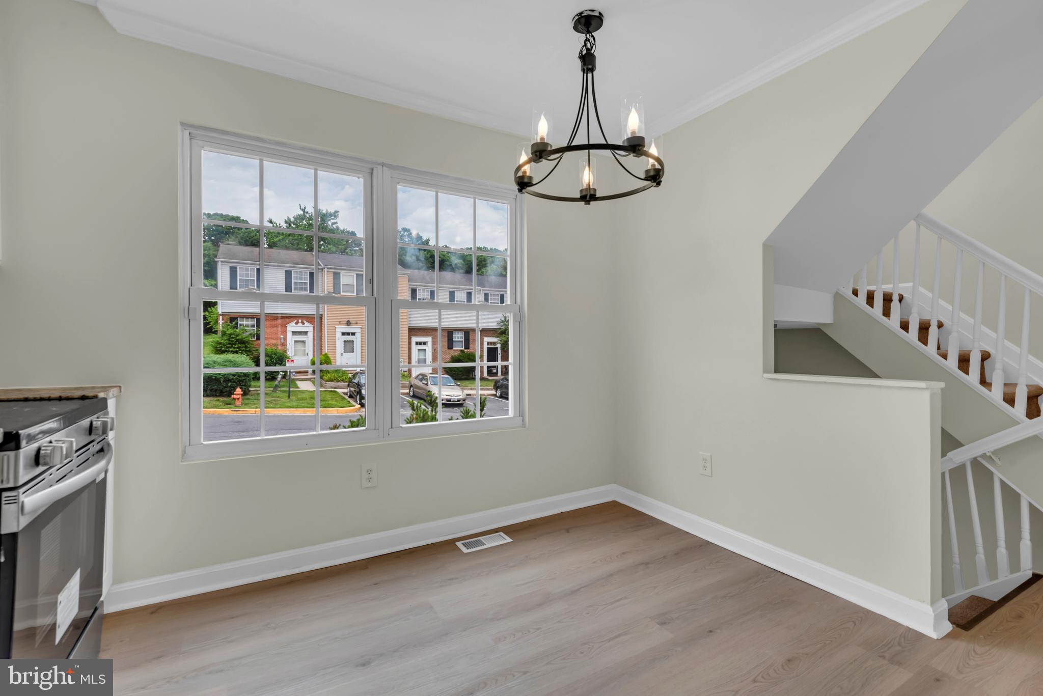 FRANKLIN RIDGE TOWNHOUSE - Residential