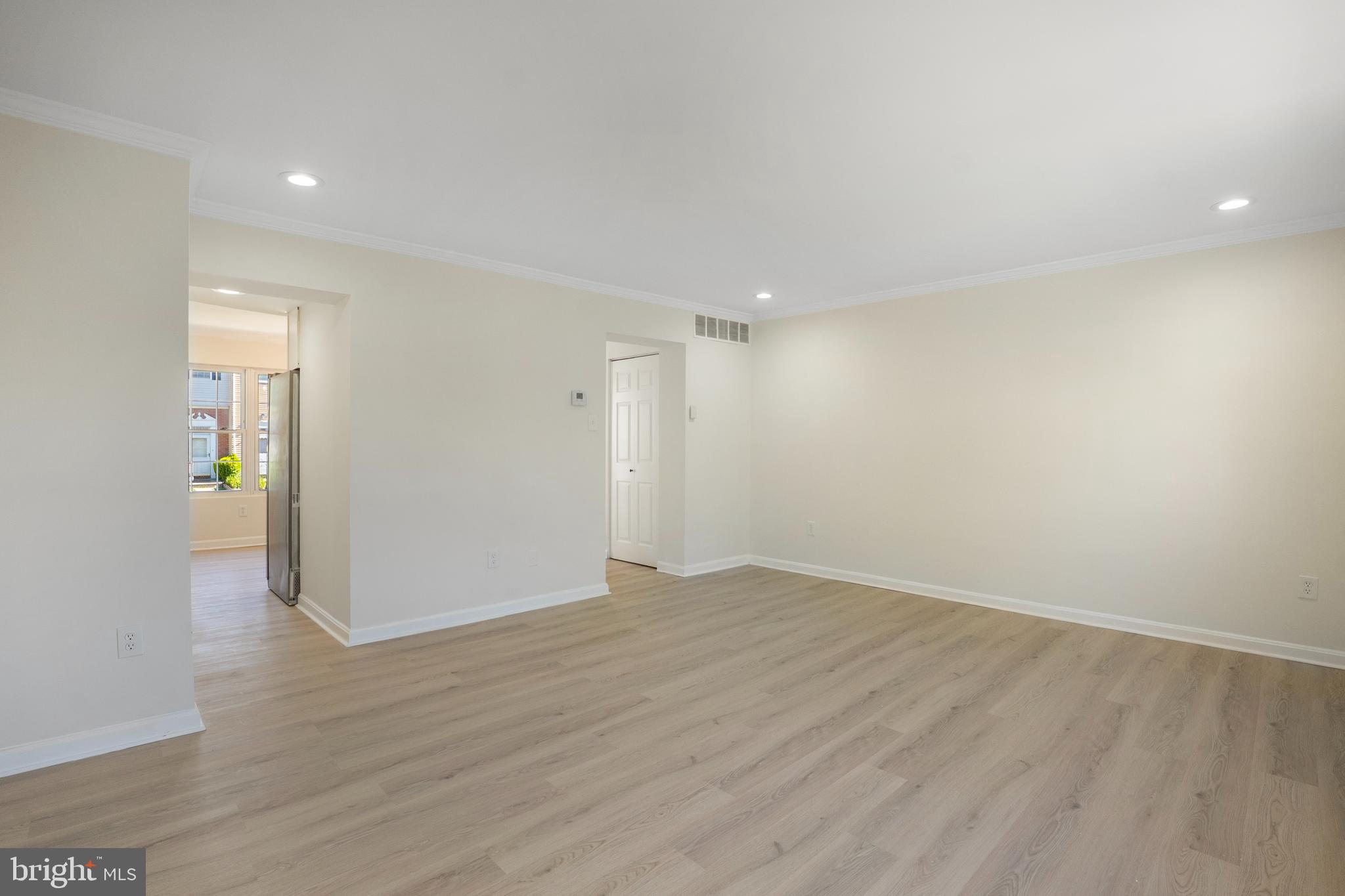 FRANKLIN RIDGE TOWNHOUSE - Residential