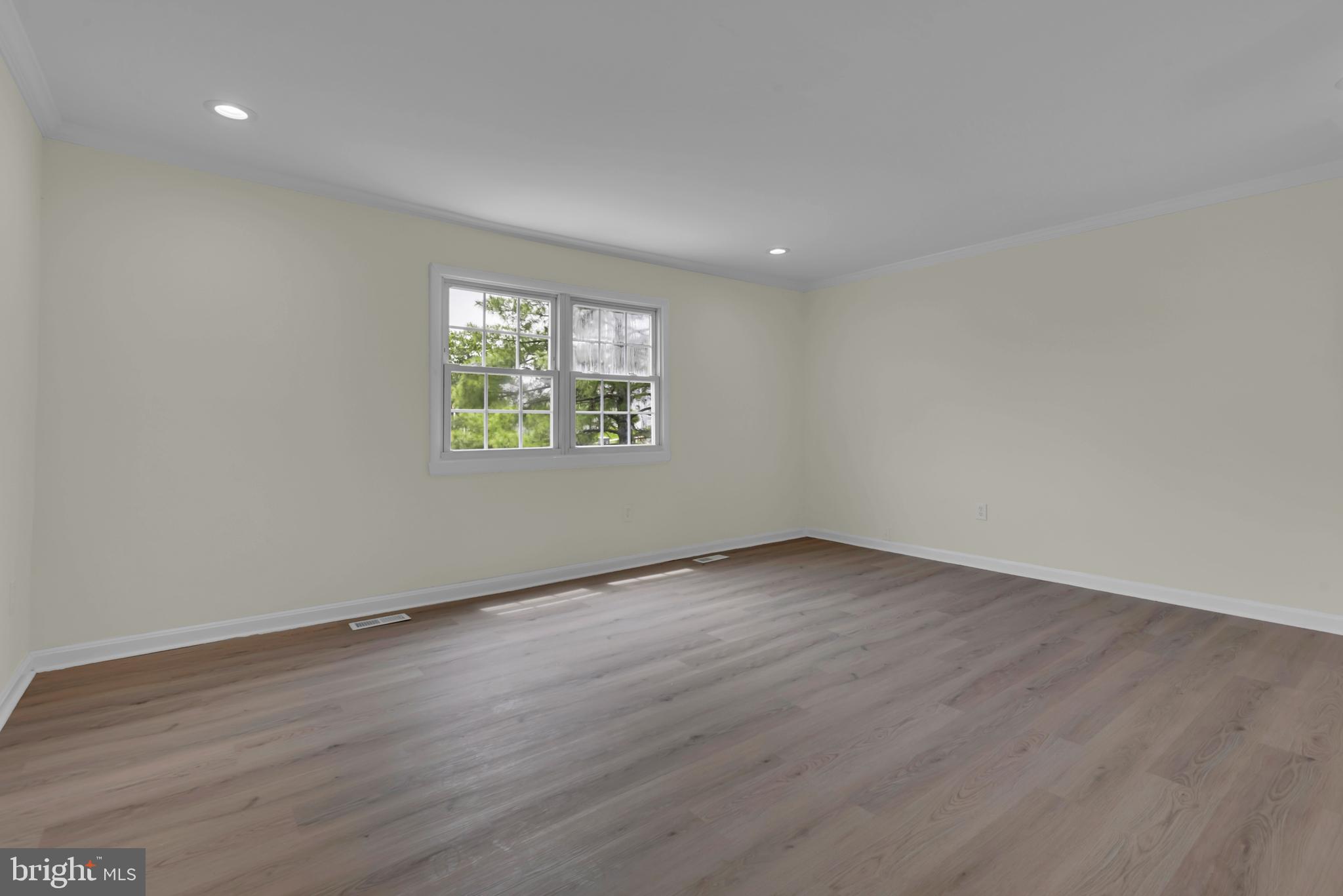FRANKLIN RIDGE TOWNHOUSE - Residential