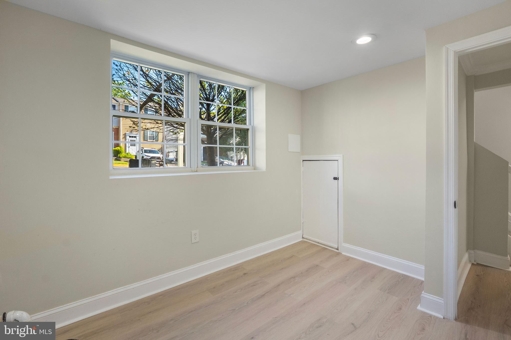 FRANKLIN RIDGE TOWNHOUSE - Residential