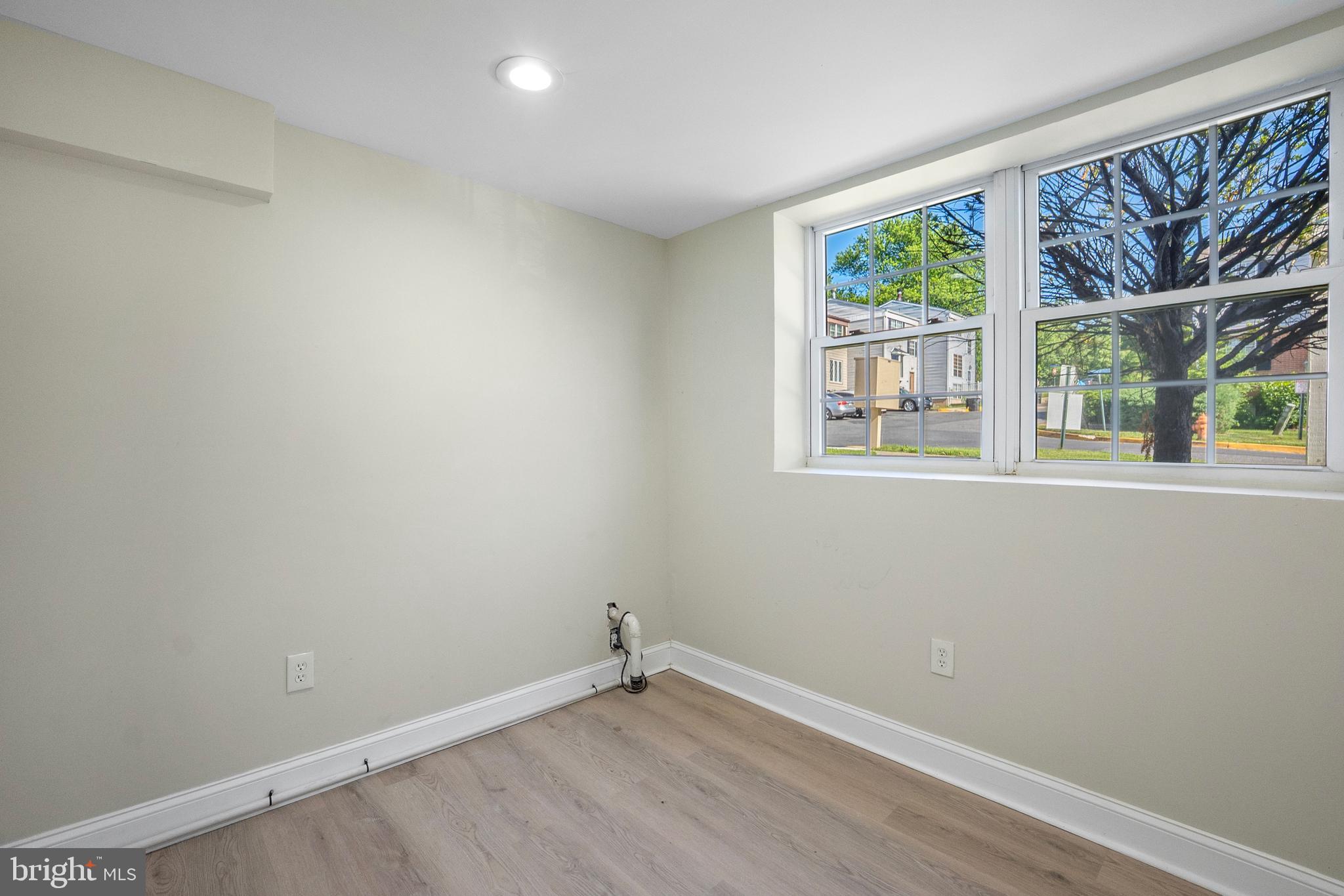 FRANKLIN RIDGE TOWNHOUSE - Residential