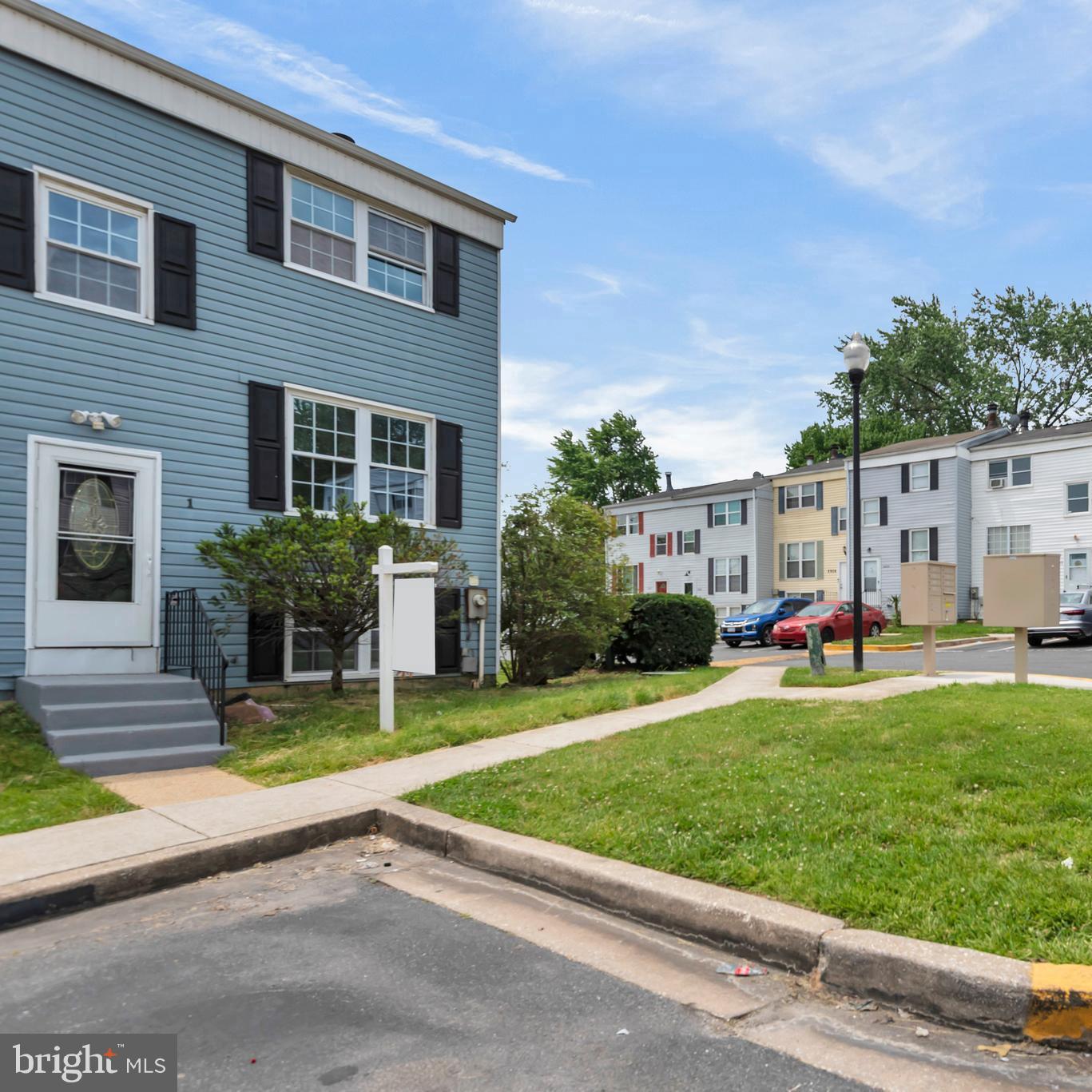 FRANKLIN RIDGE TOWNHOUSE - Residential