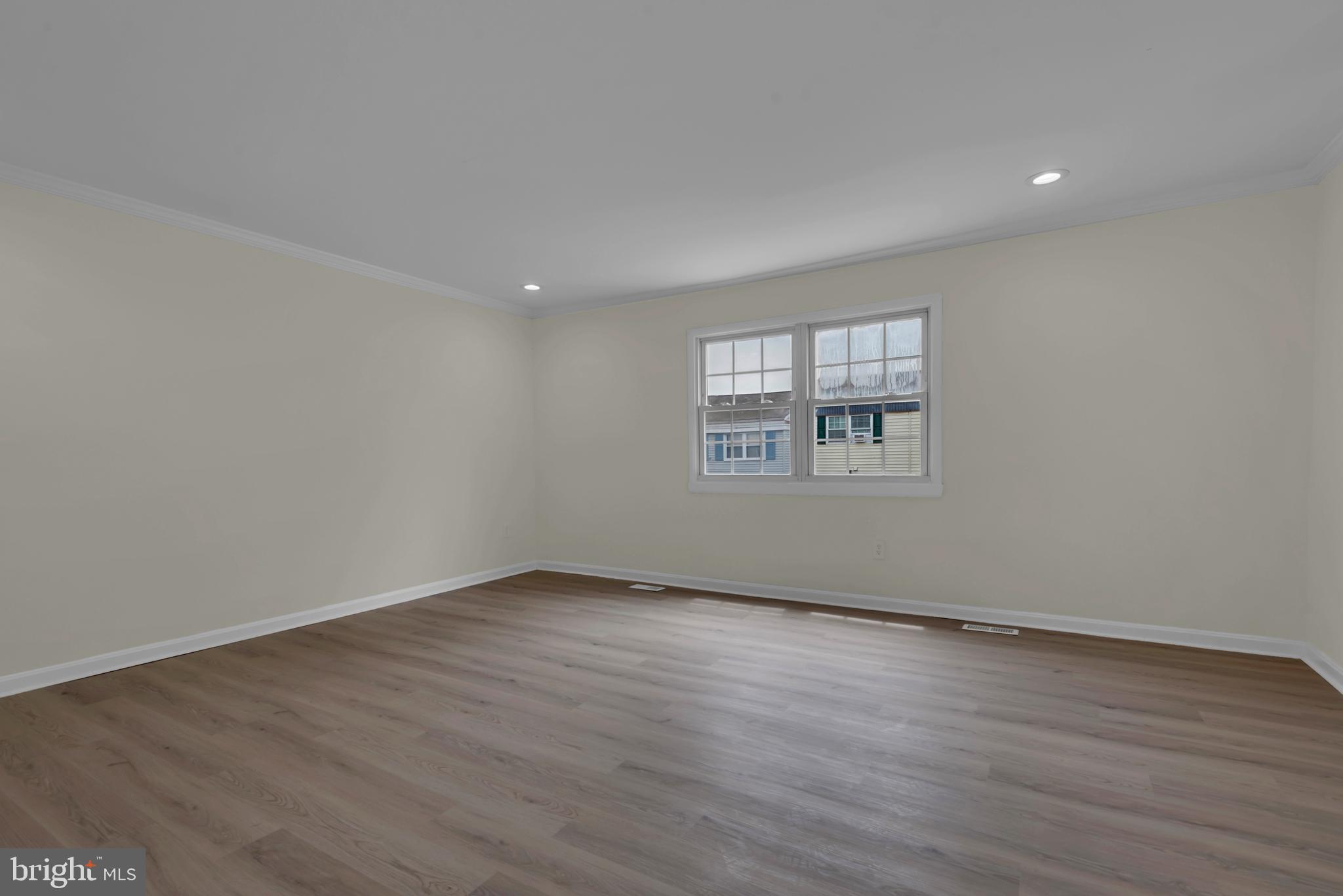 FRANKLIN RIDGE TOWNHOUSE - Residential