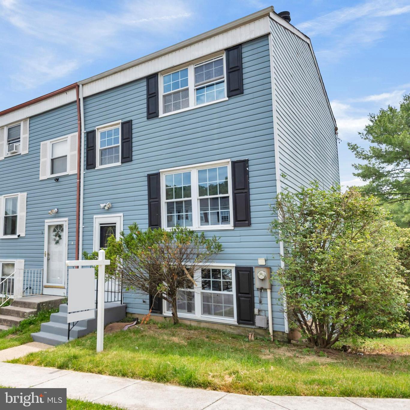 FRANKLIN RIDGE TOWNHOUSE - Residential