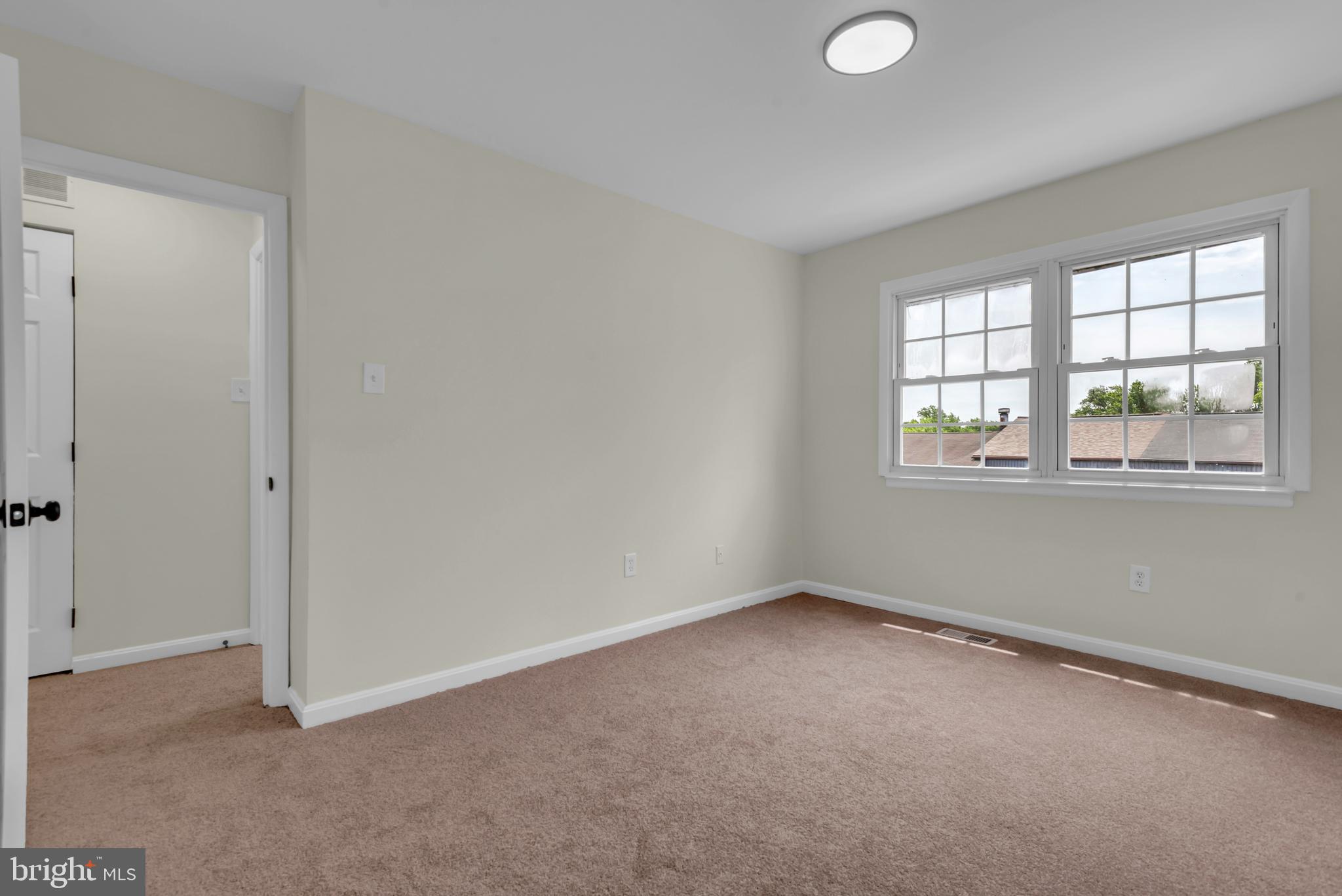 FRANKLIN RIDGE TOWNHOUSE - Residential