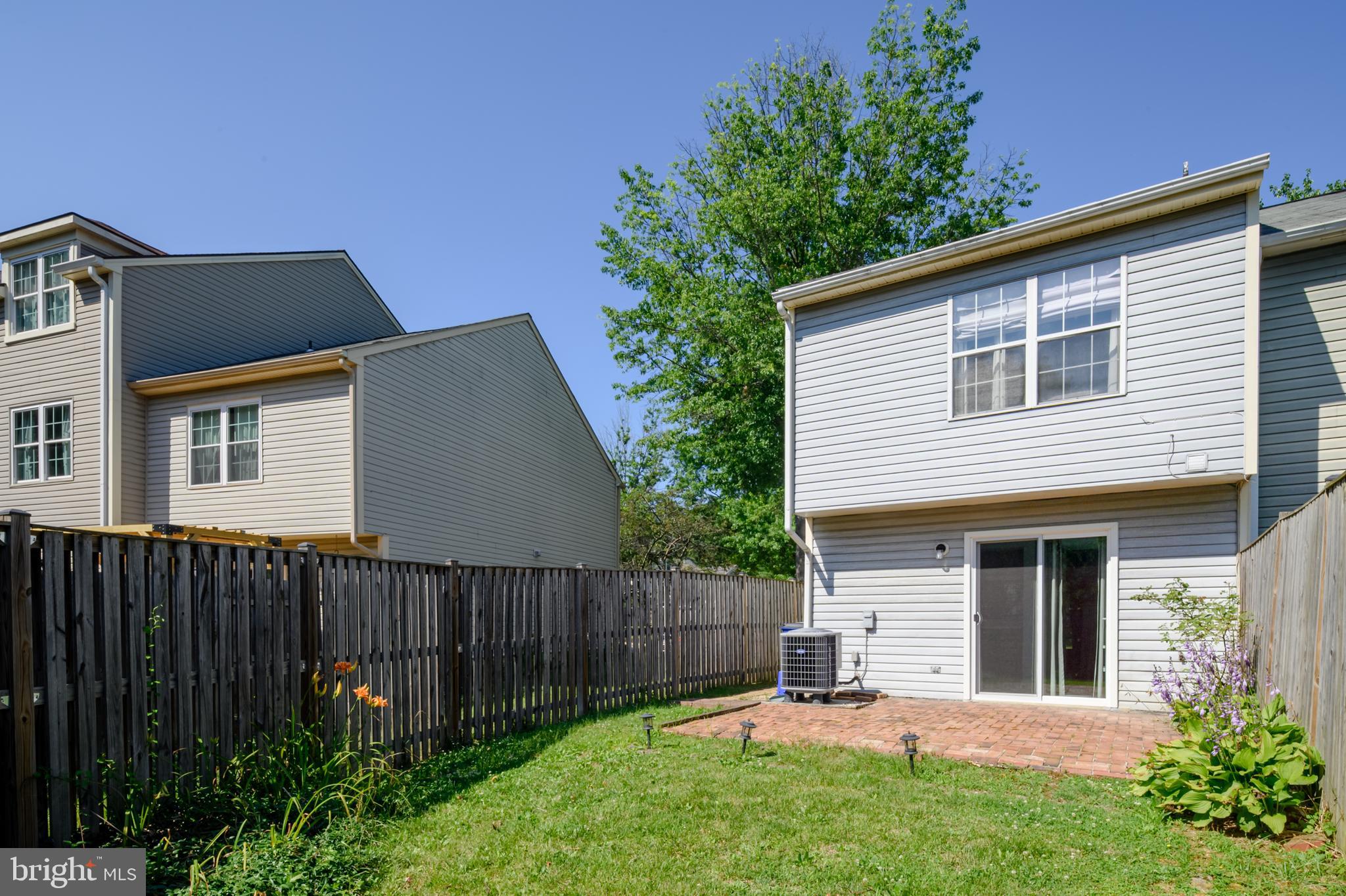 GLENSHIRE TOWNE - Residential