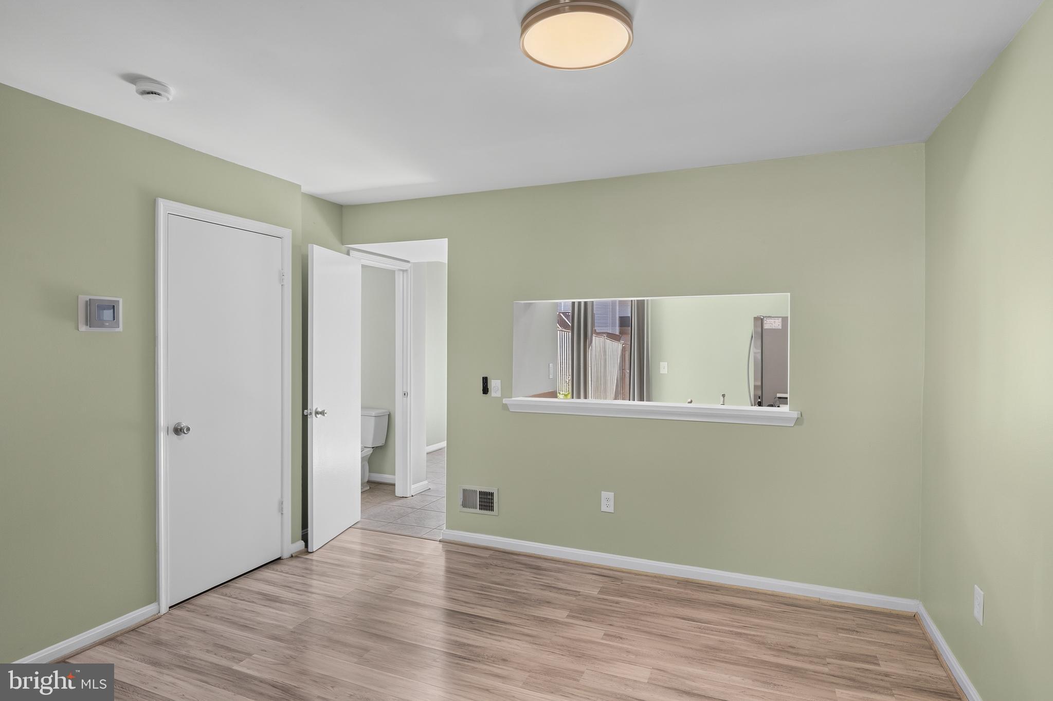 GLENSHIRE TOWNE - Residential