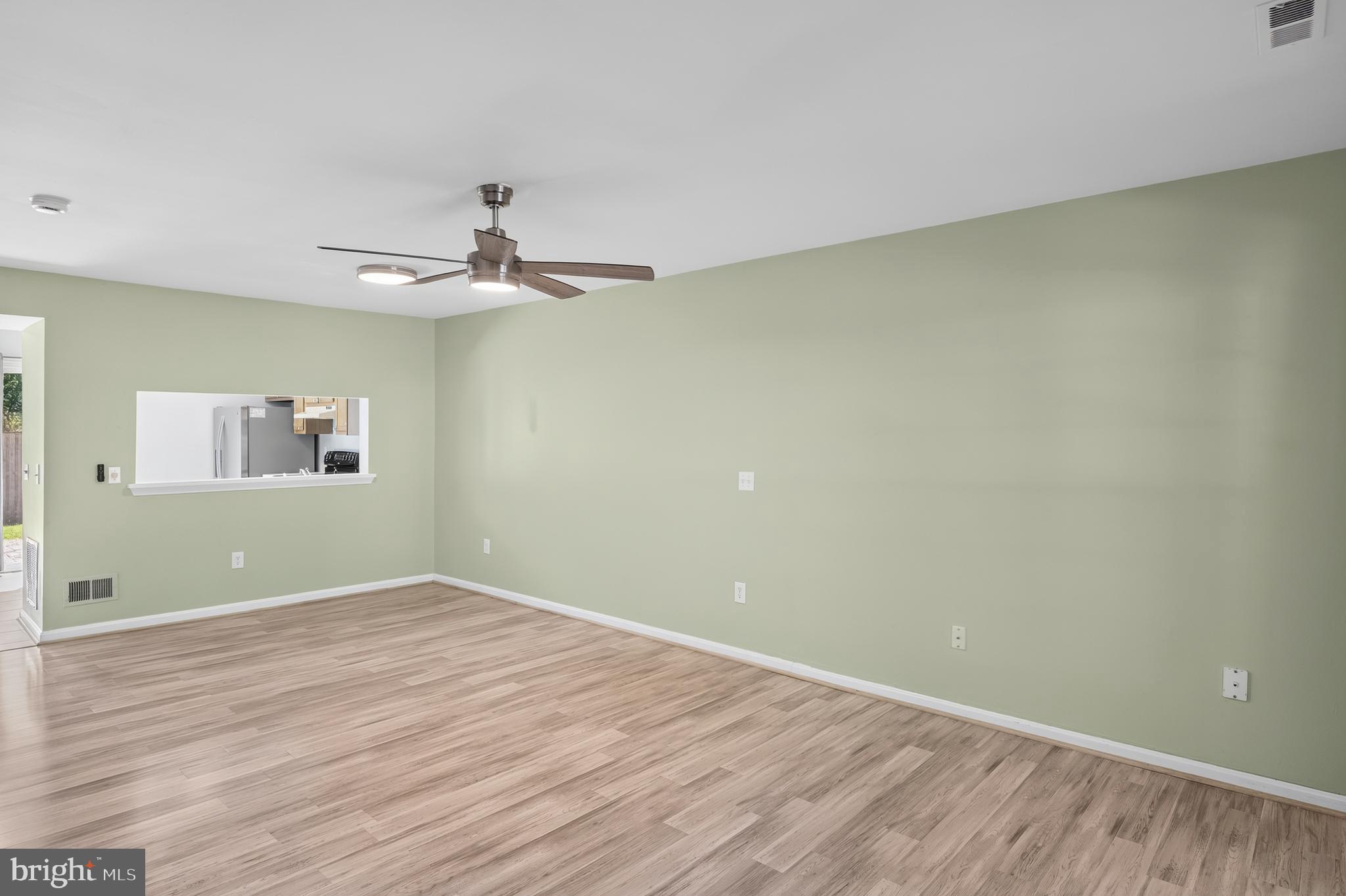 GLENSHIRE TOWNE - Residential