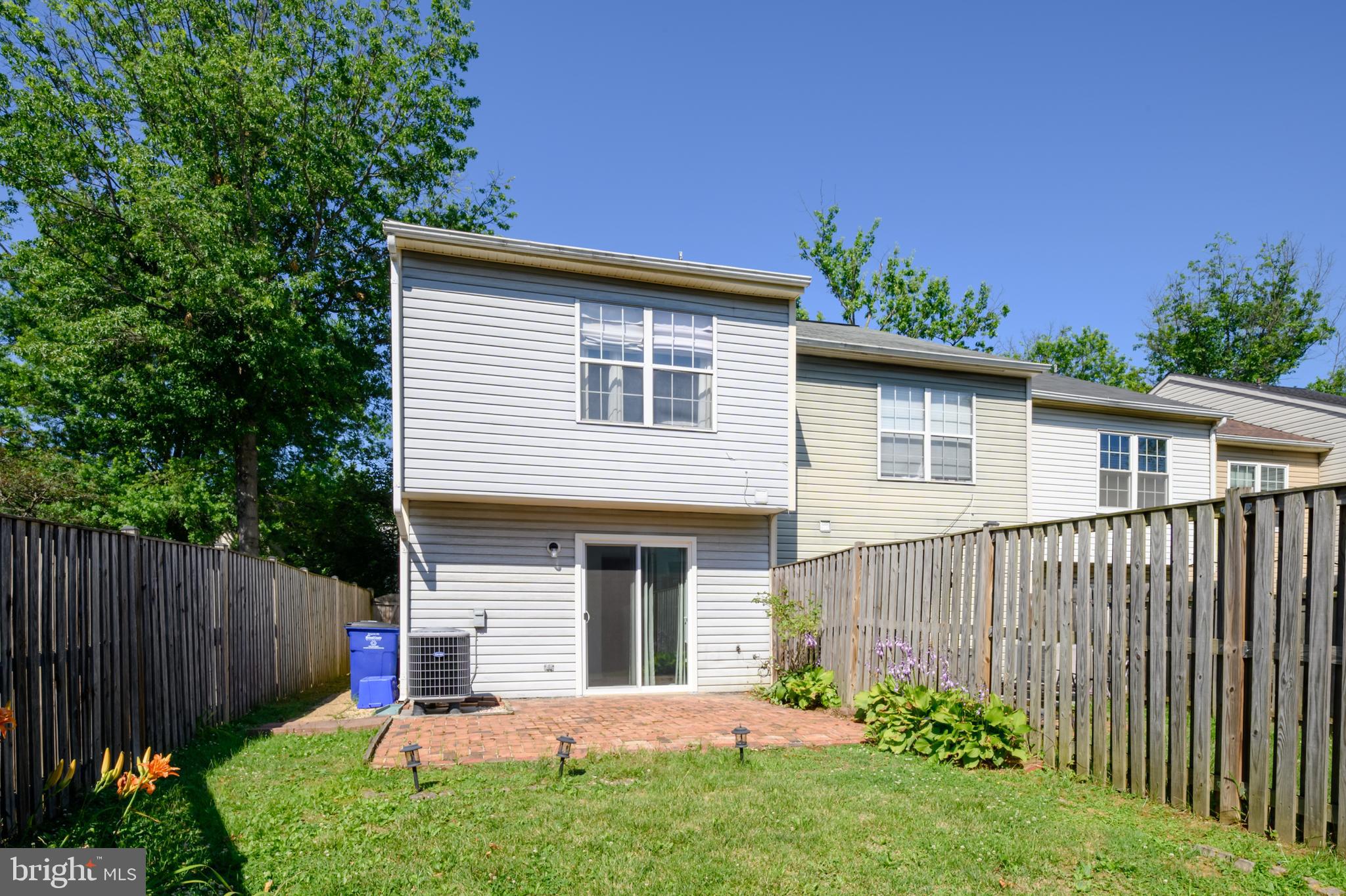 GLENSHIRE TOWNE - Residential