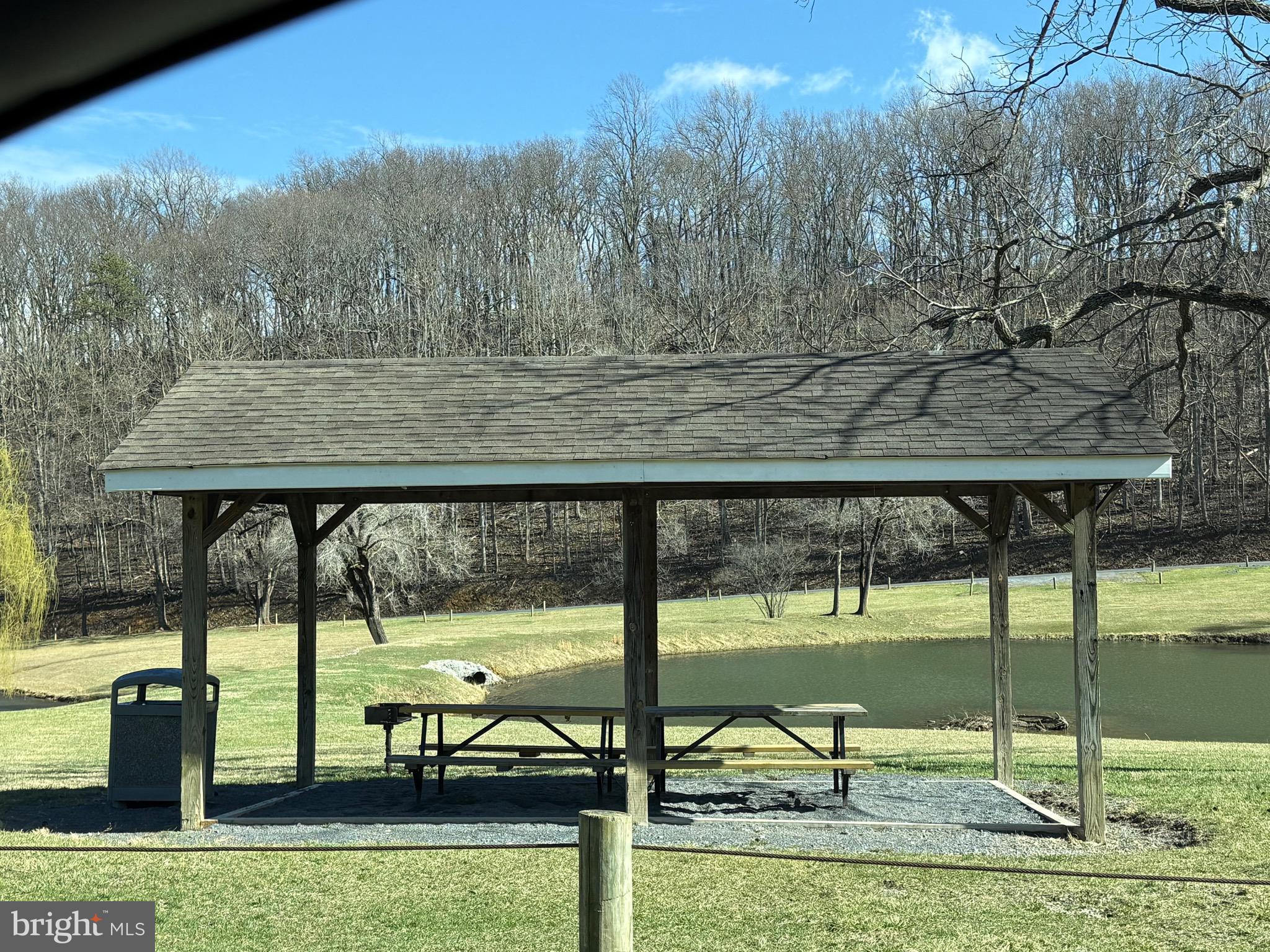 SHAWNEELAND - Residential