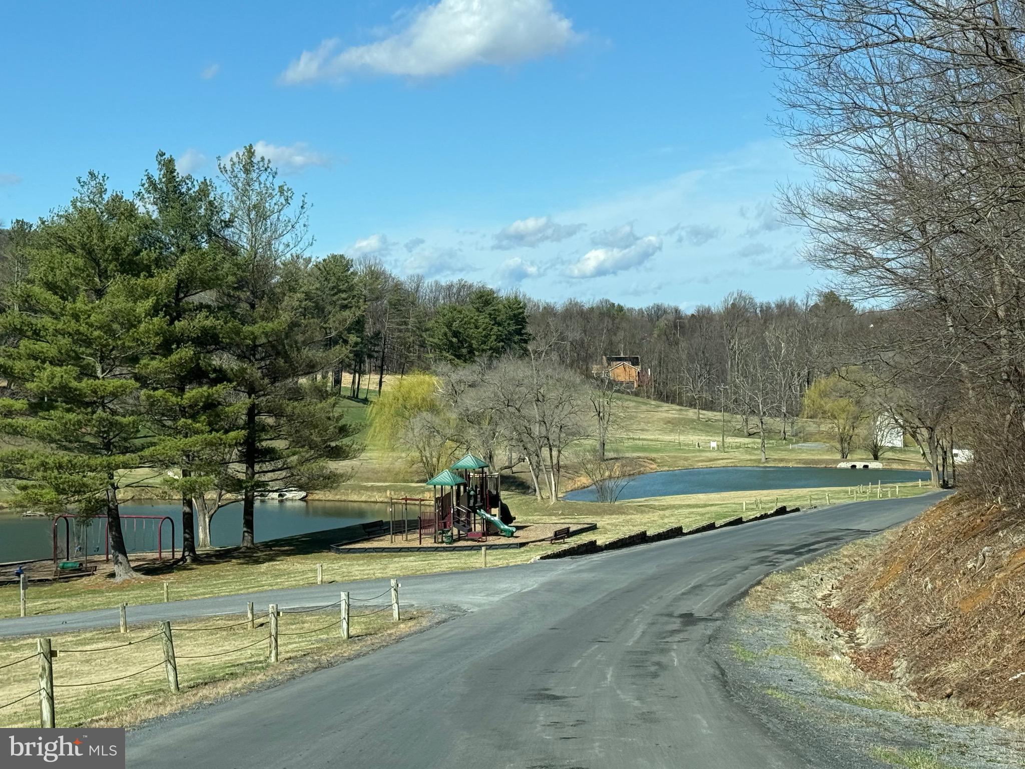 SHAWNEELAND - Residential