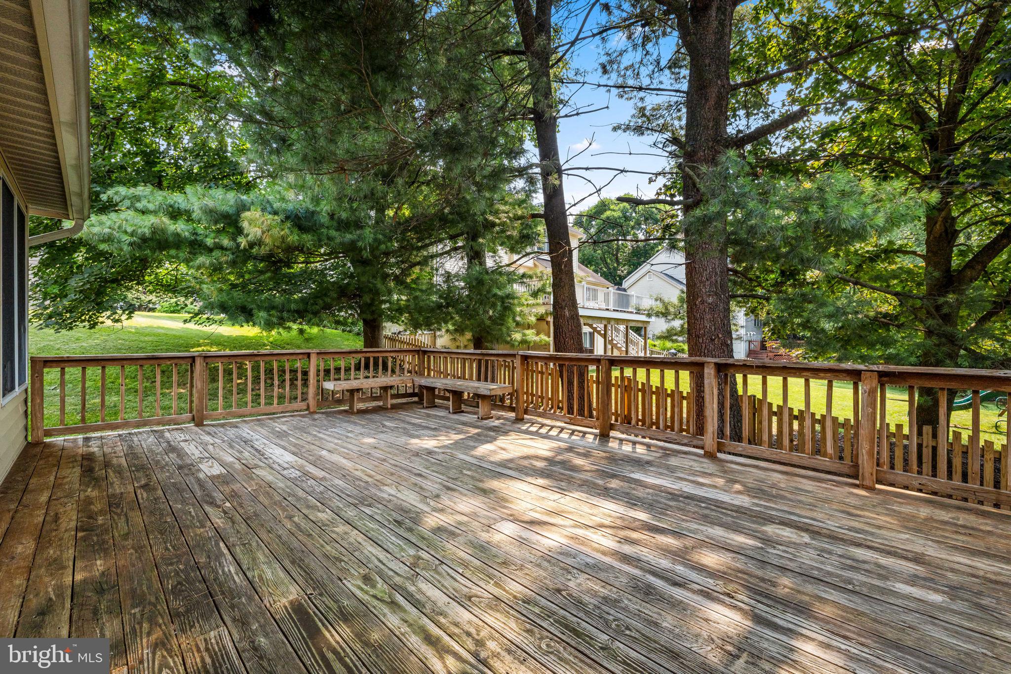 HUNT RIDGE - Residential