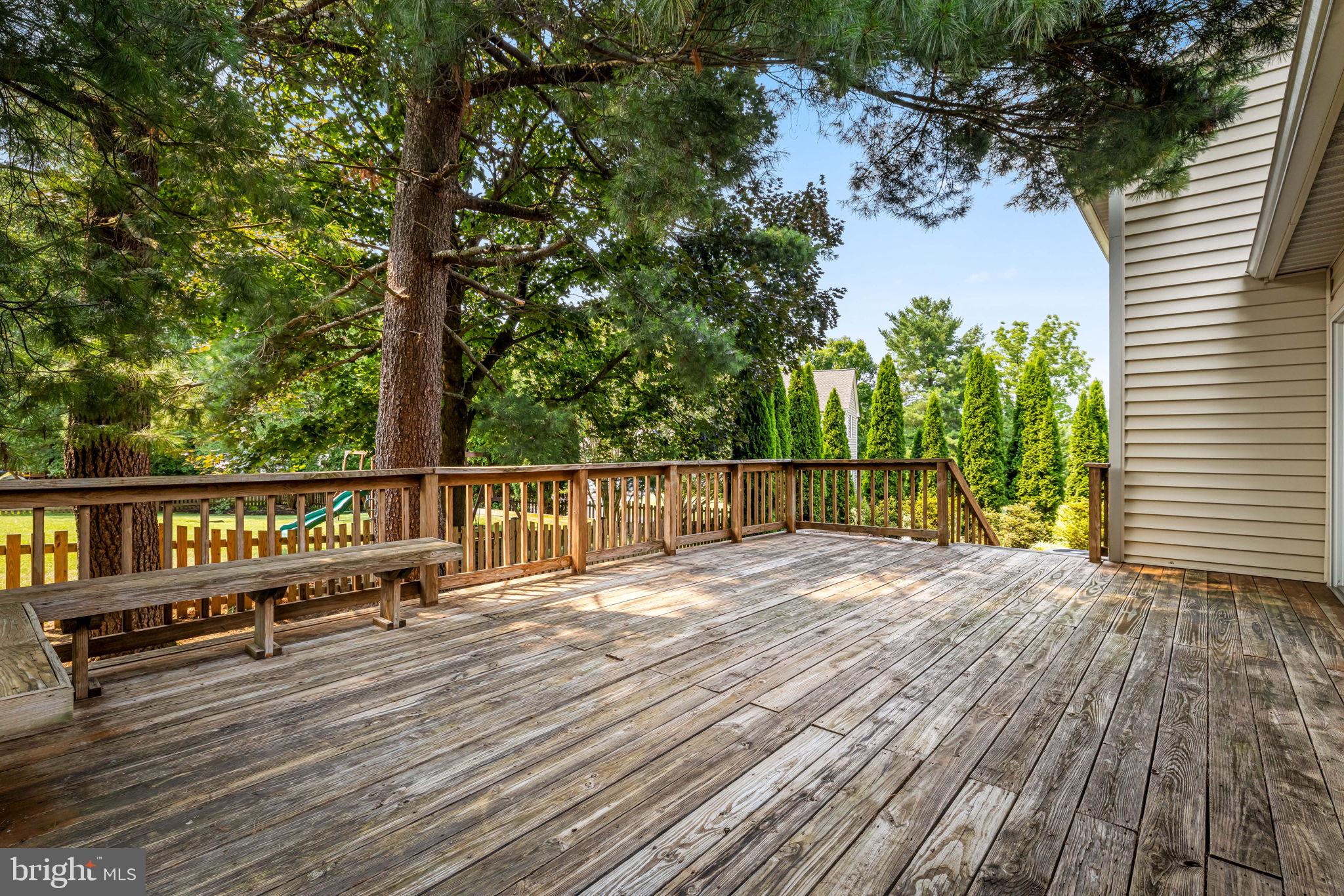 HUNT RIDGE - Residential