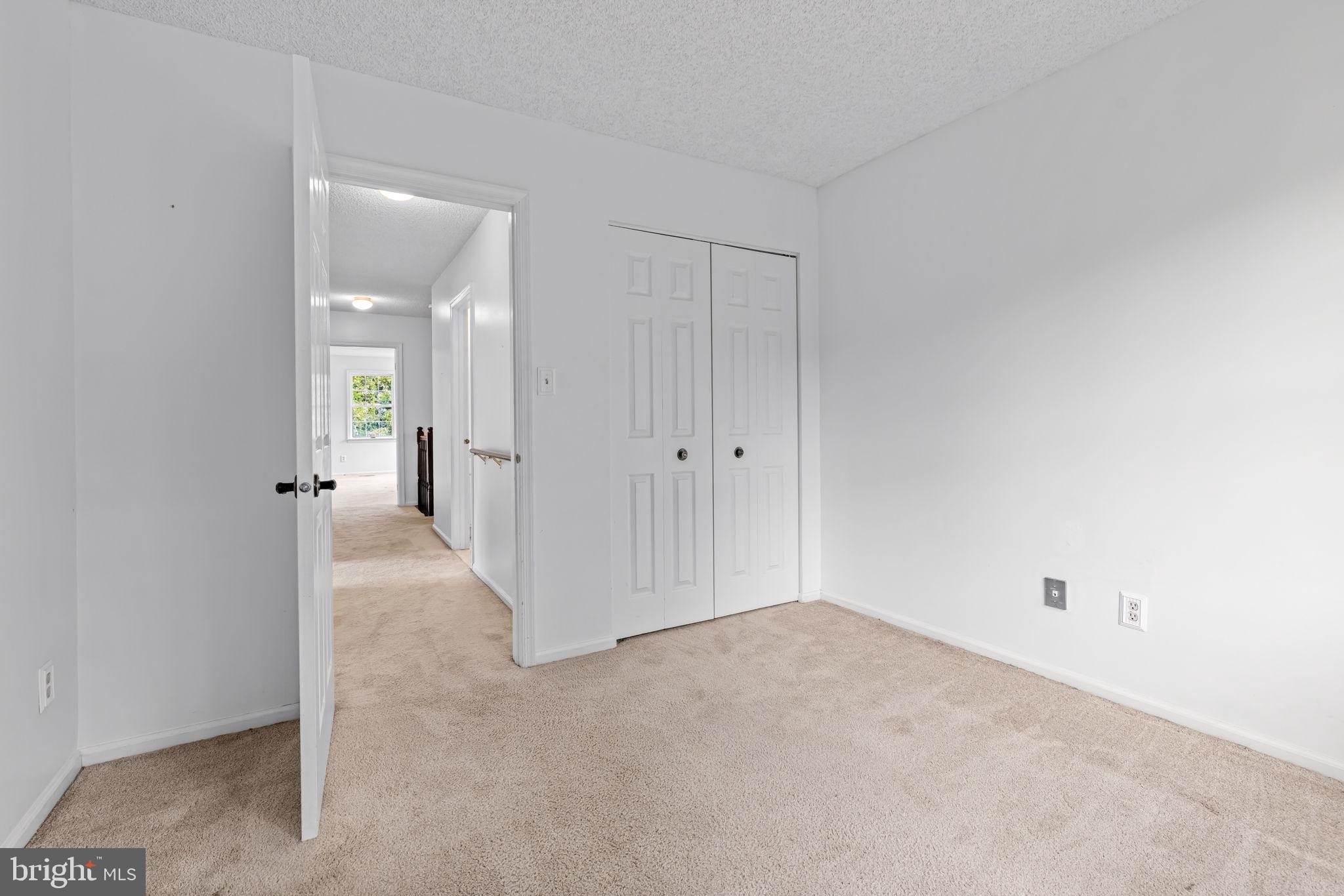 HUNT RIDGE - Residential
