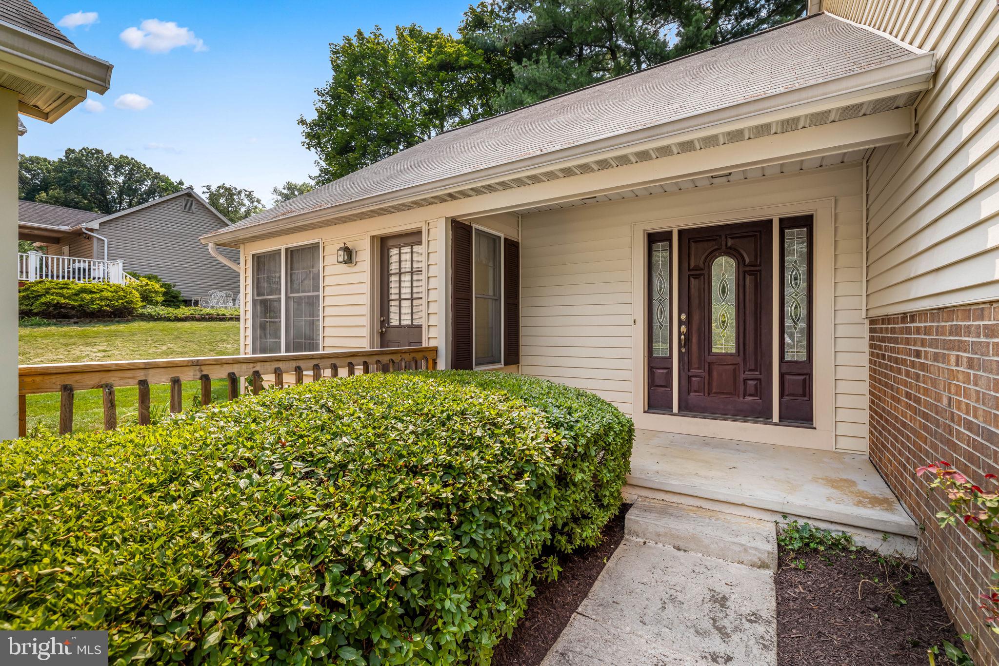 HUNT RIDGE - Residential